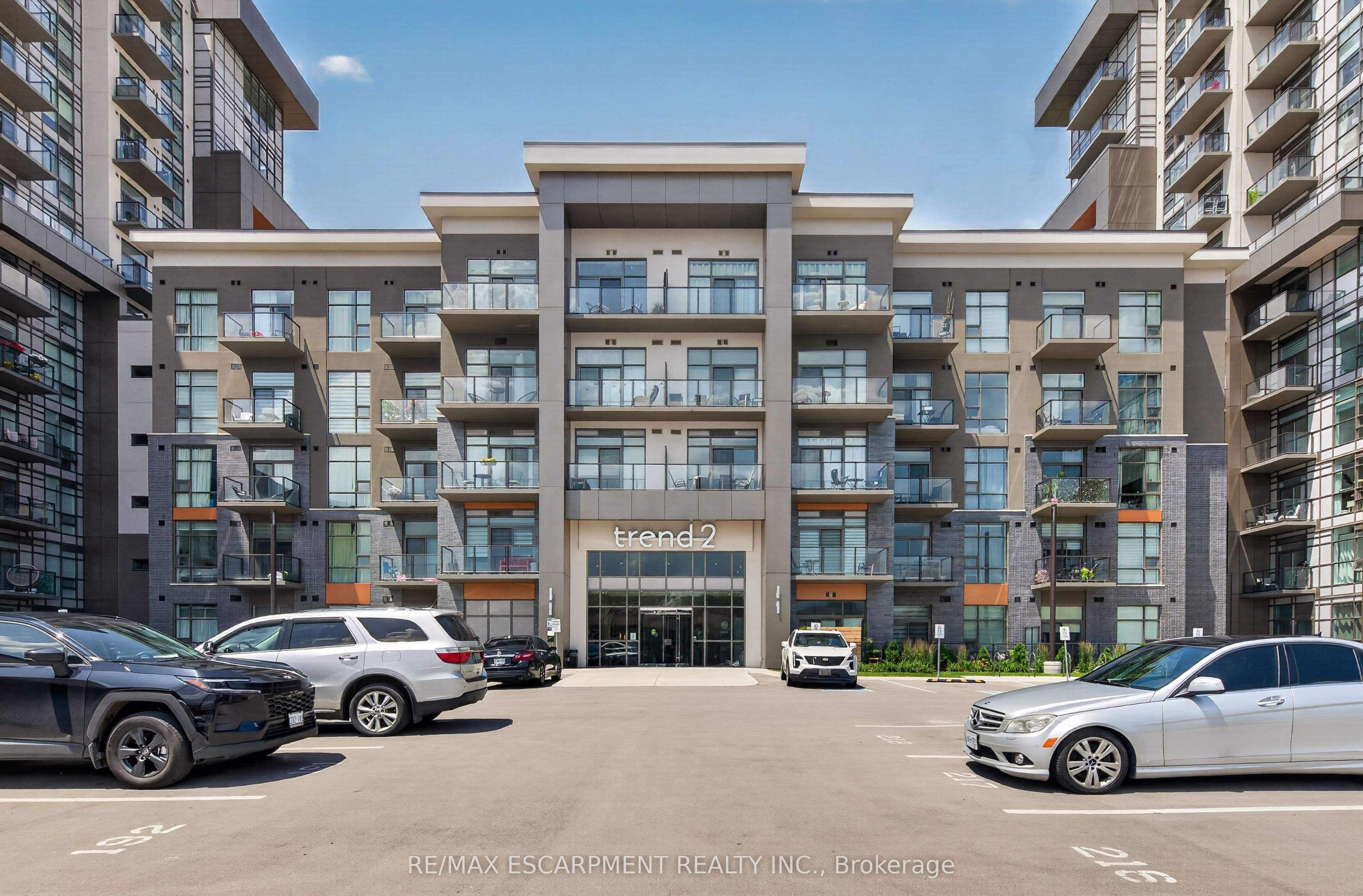 450 Dundas Street E 224, Hamilton, ON L8B 1Z2