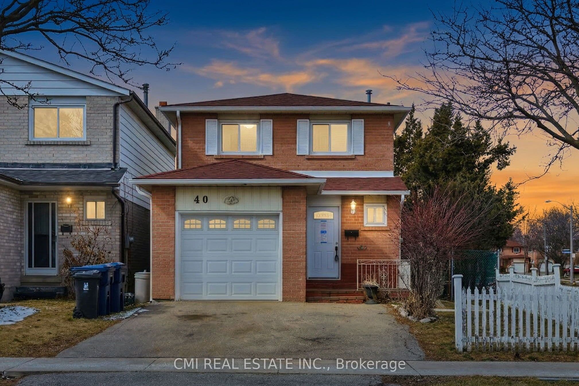 40 Glen Hollow Avenue, Toronto, ON M9W 6C6