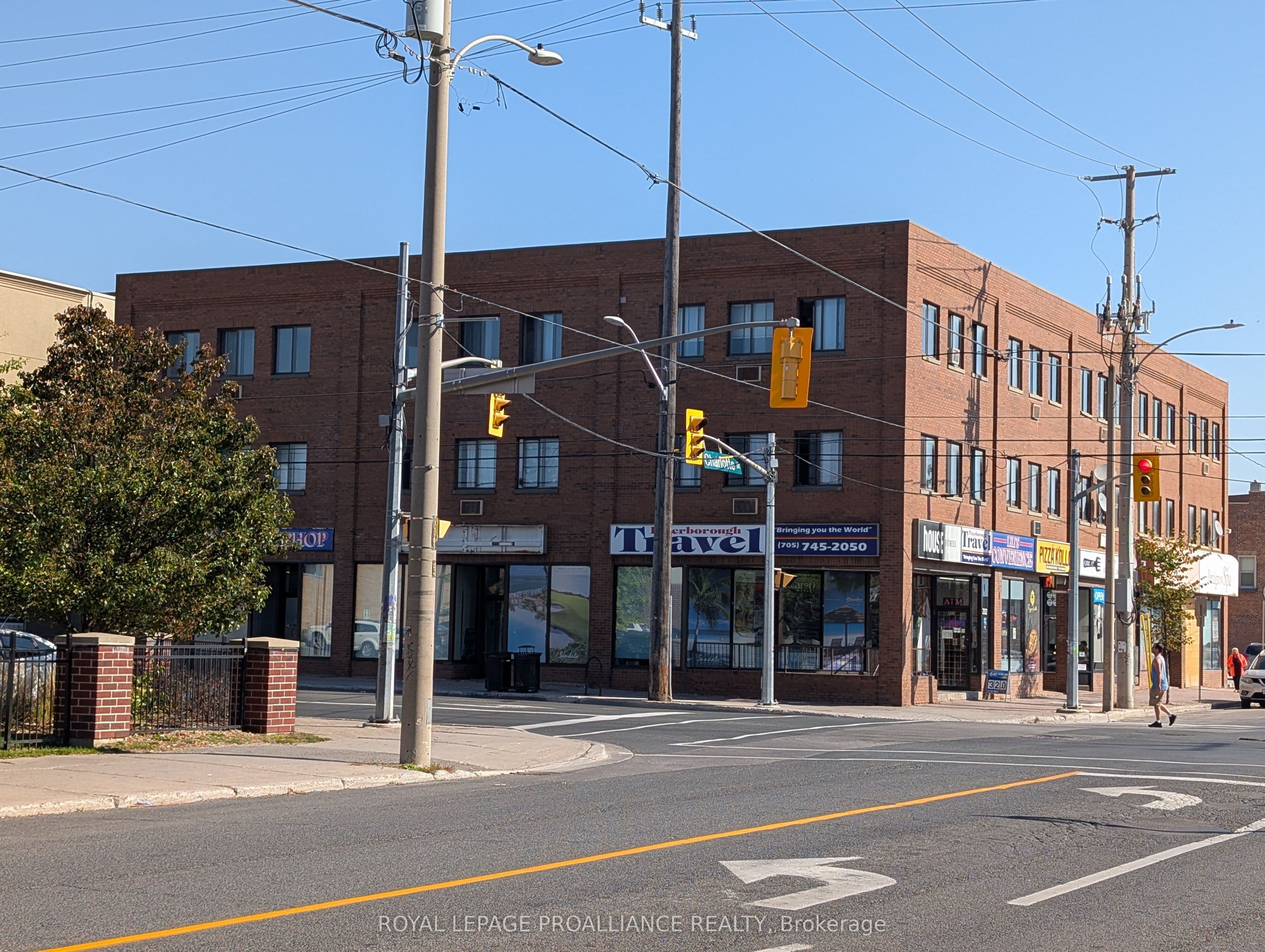 328 Aylmer Street 204, Peterborough, ON K9H 3V6