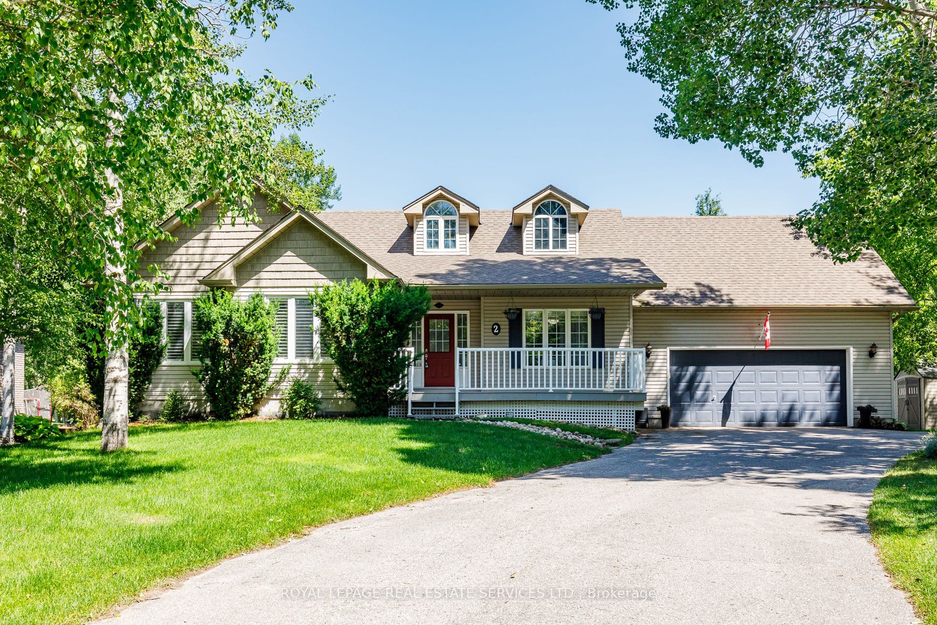 2 Alexandra Lane, Wasaga Beach, ON L9Z 1N5