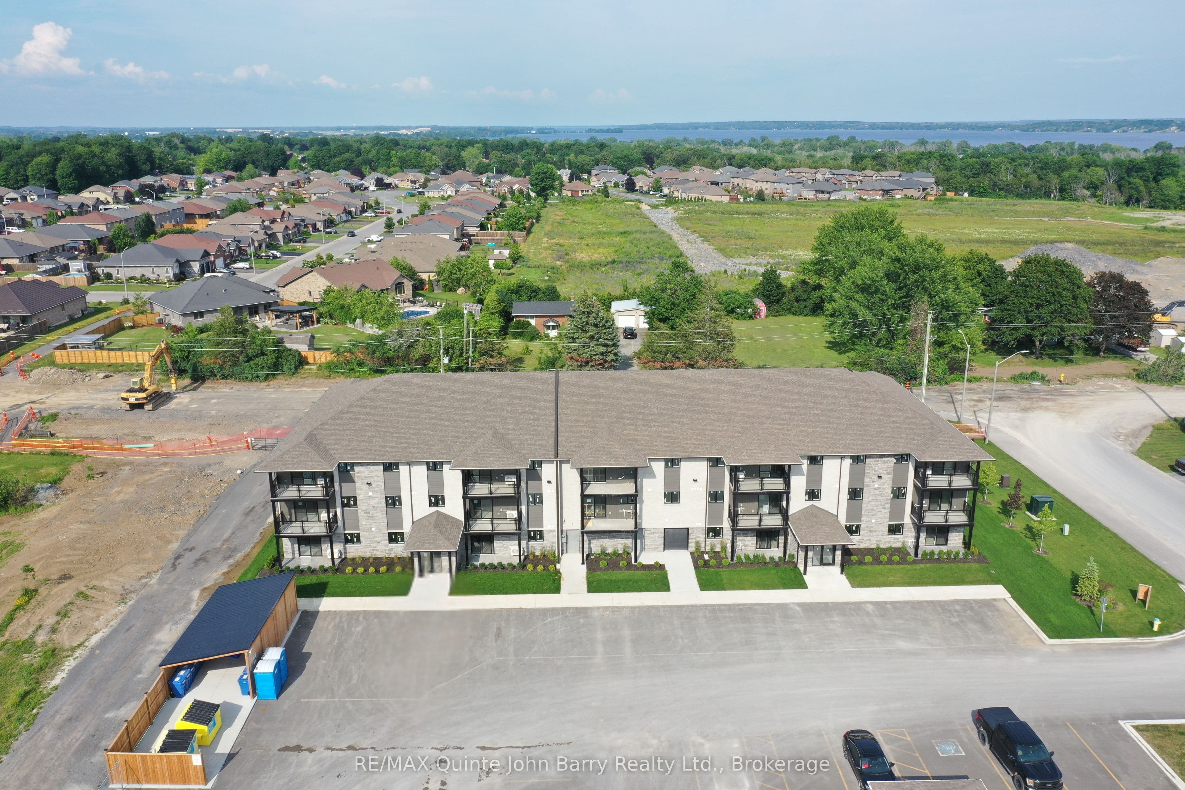 306-10 Hillside Meadow Drive, Quinte West, ON K8V 0J7