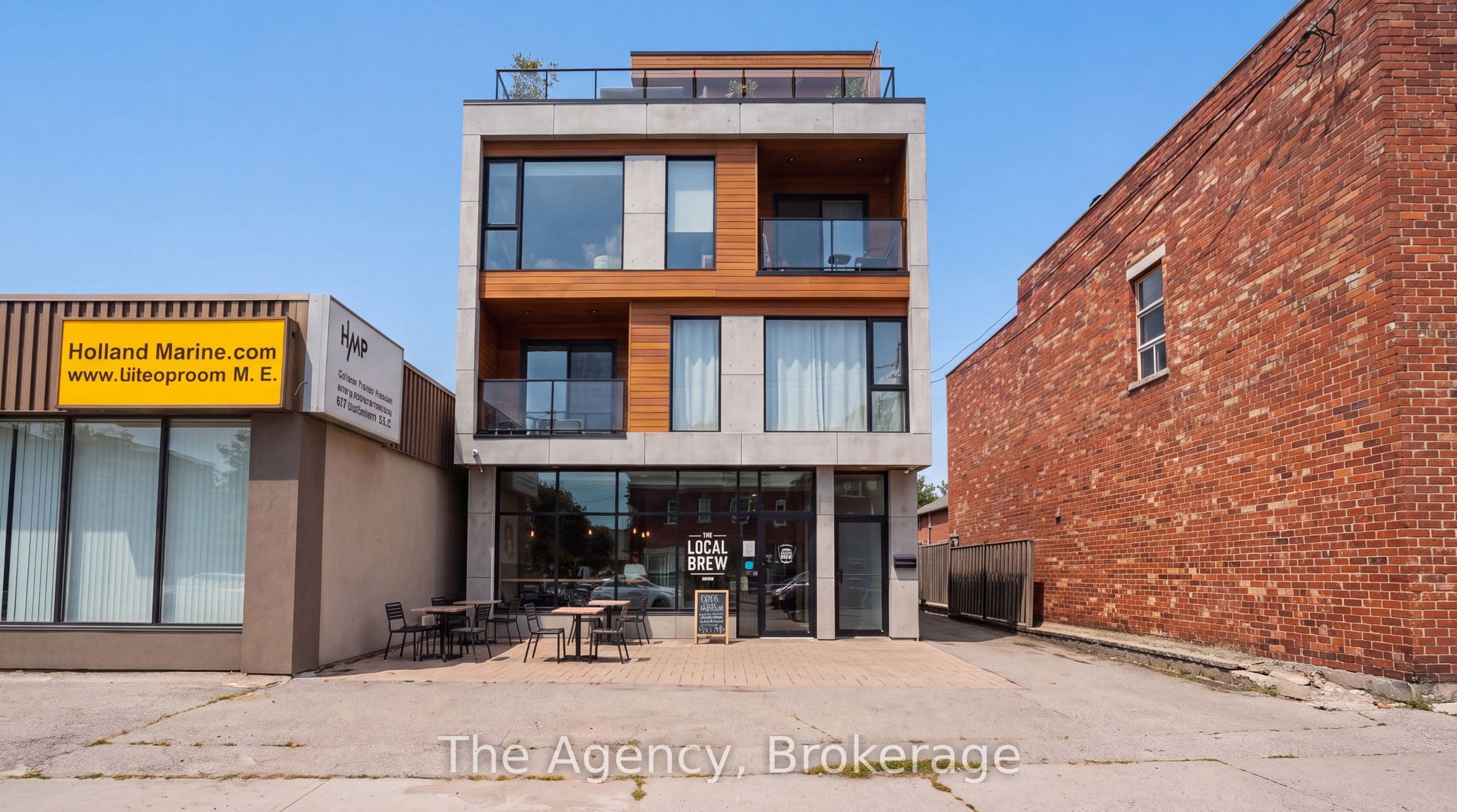 881 Lakeshore Road E, Mississauga, ON L5E 1E2