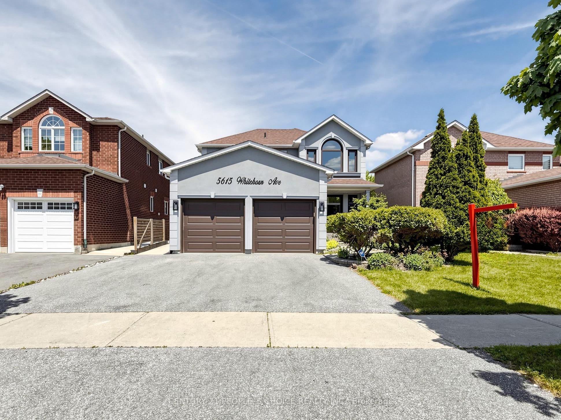 5615 Whitehorn Avenue, Mississauga, ON L5V 2B1