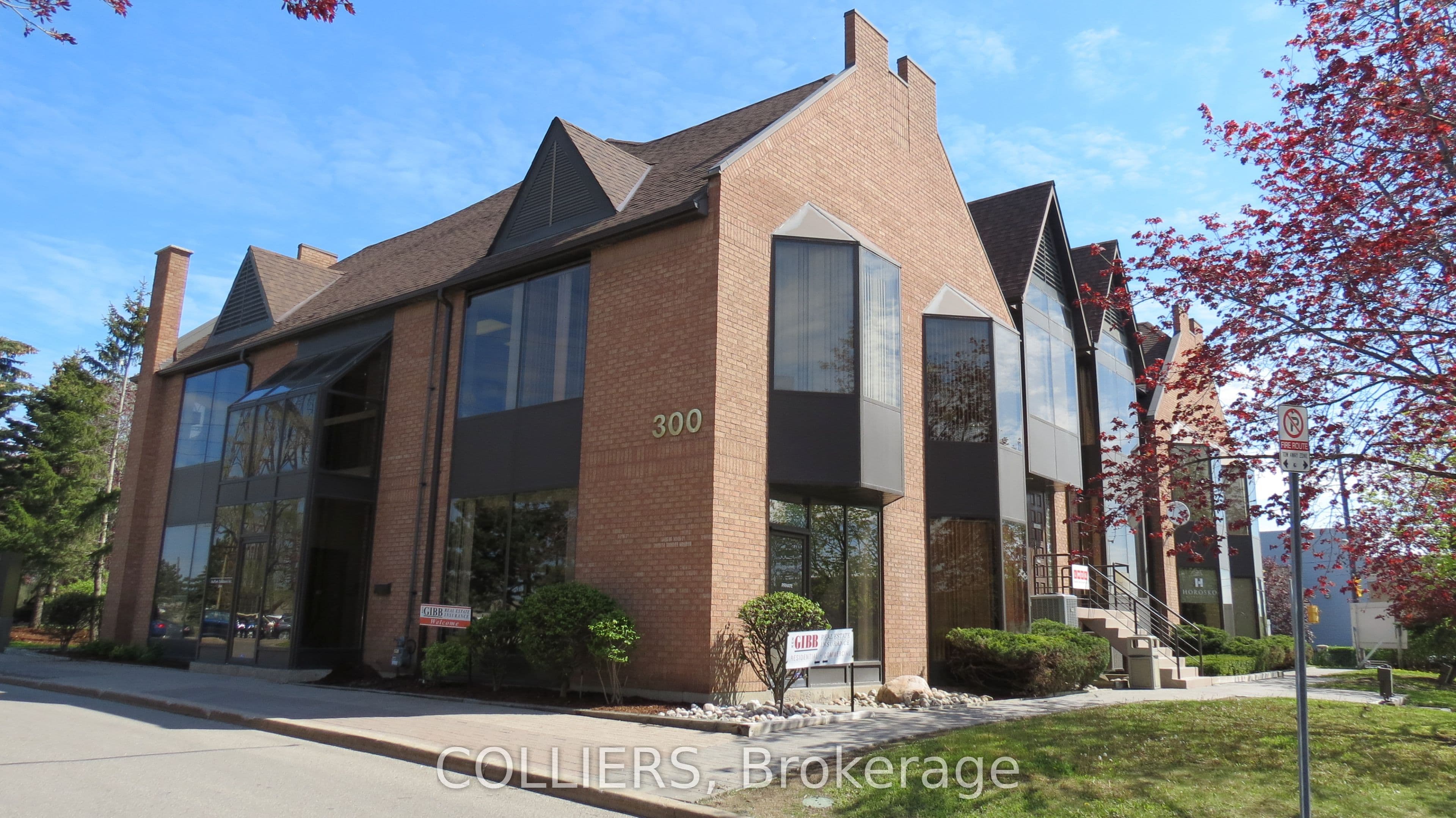 300 North Queen Street 207 N&S, Toronto, ON M9C 5K4