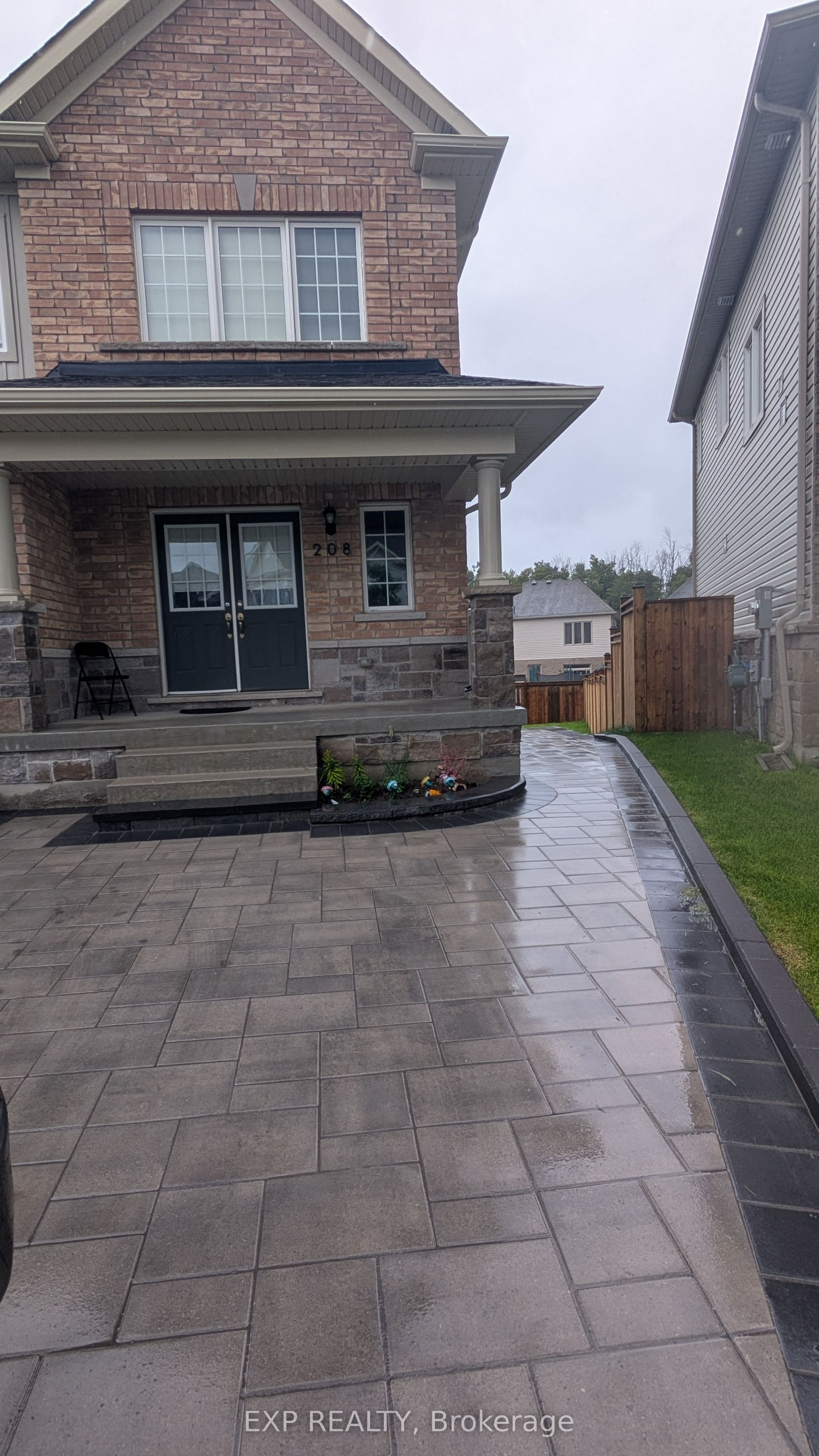 208 Isabella Drive 2, Orillia, ON L3V 8K7