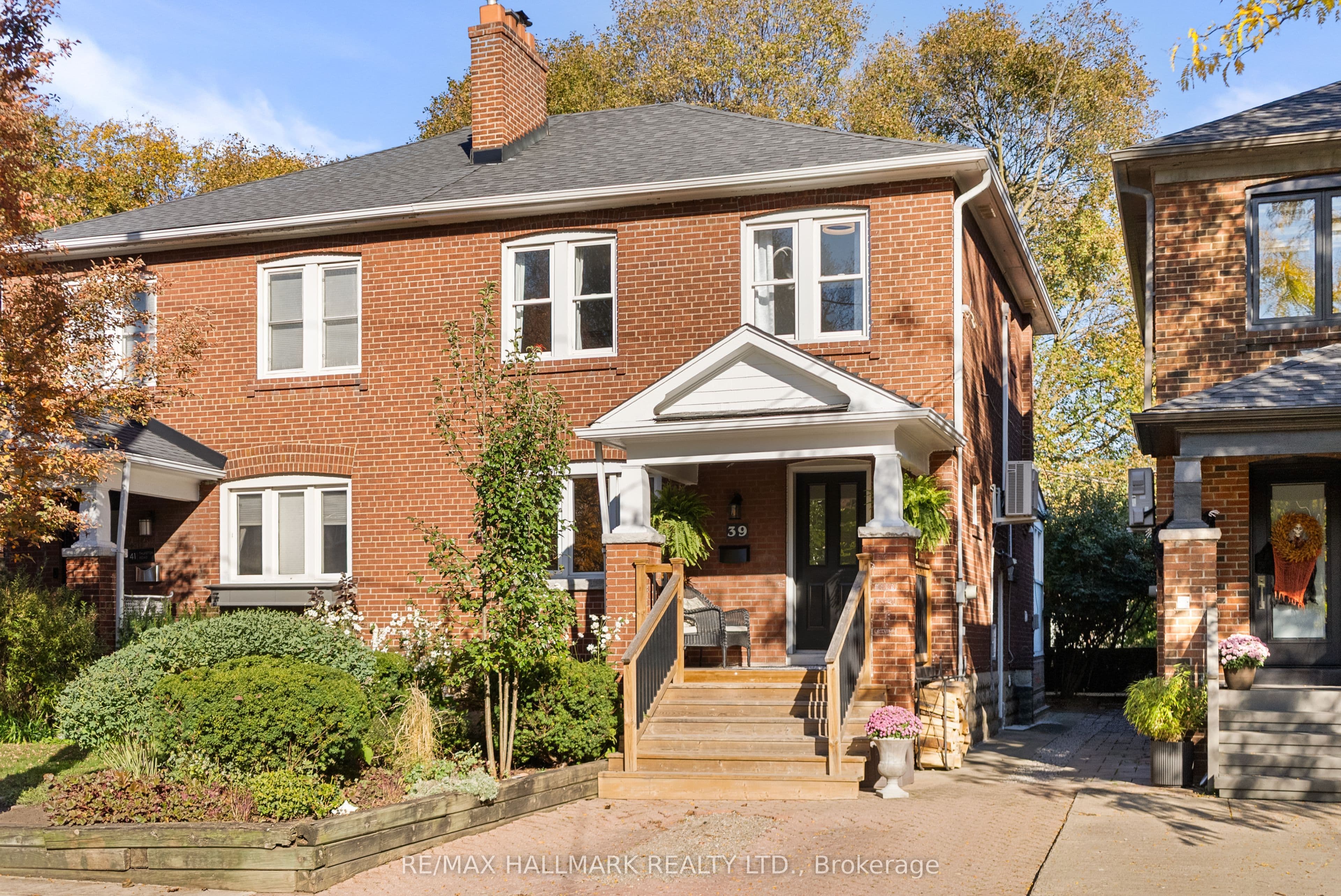 39 Thurston Road, Toronto, ON M4S 2V8