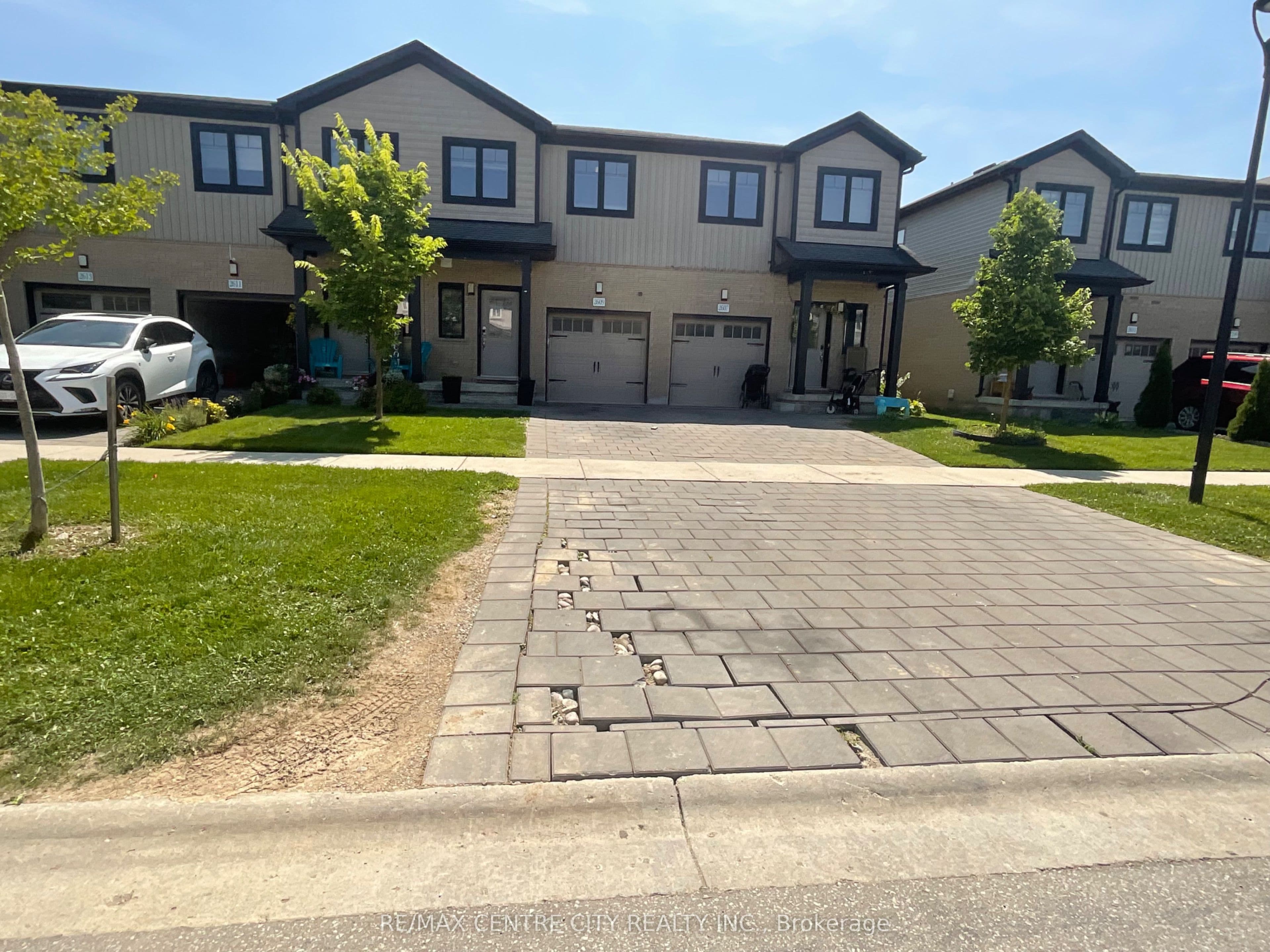 2609 HOLBROOK Drive 10, London South, ON N6M 0G2