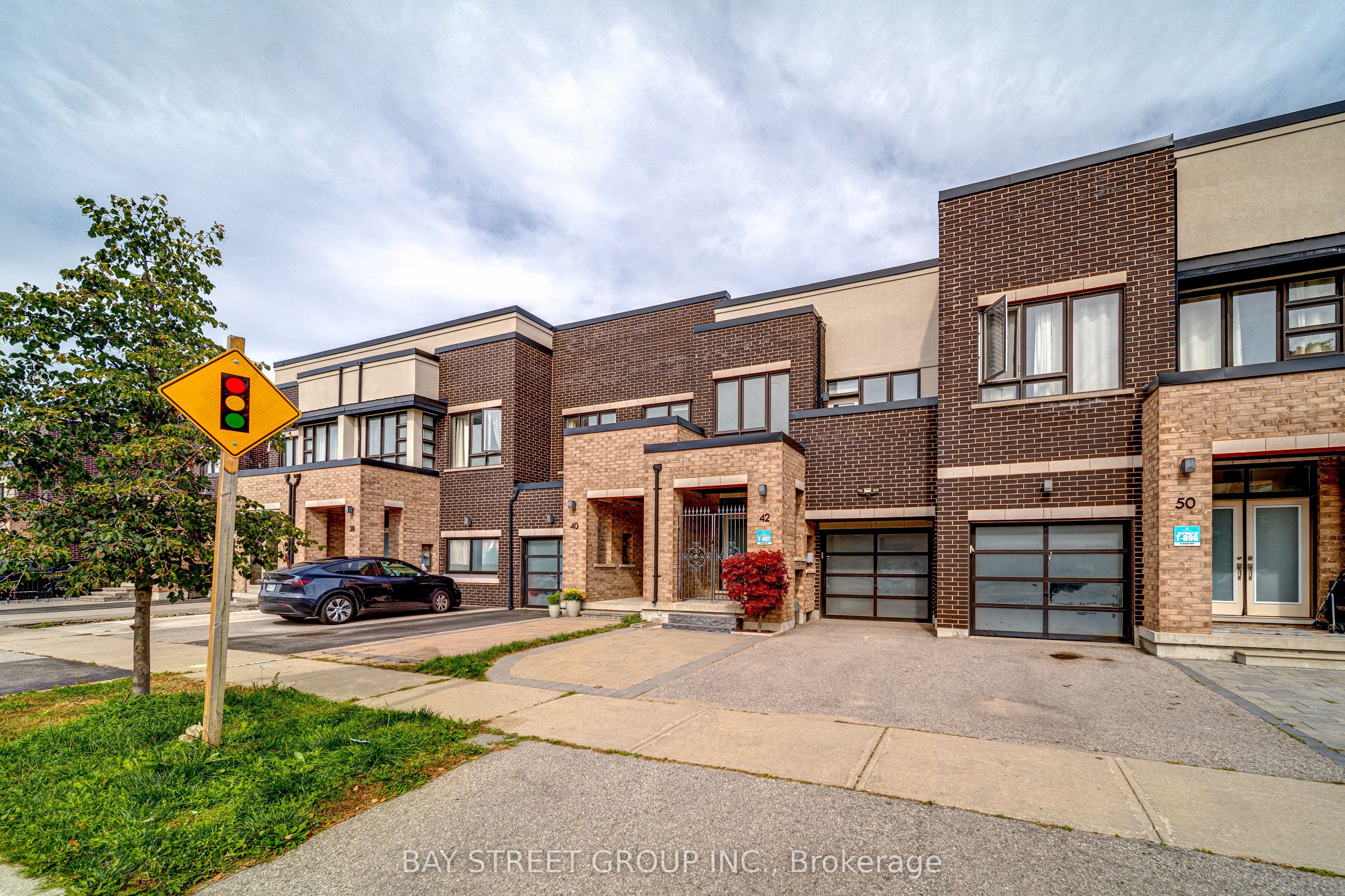 42 Dariole Drive, Richmond Hill, ON L4E 0Z2