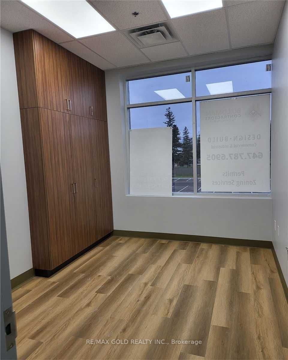 3465 Platinum Drive 233, Mississauga, ON L5M 7N4