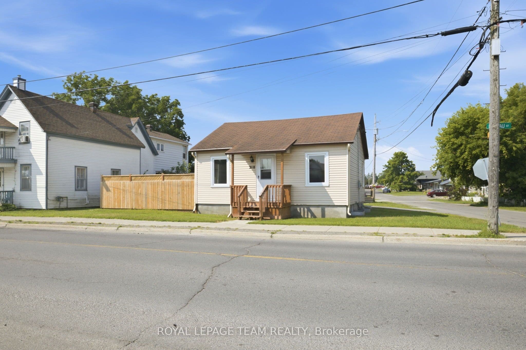 218 Rideau Street, North Grenville, ON K0G 1J0