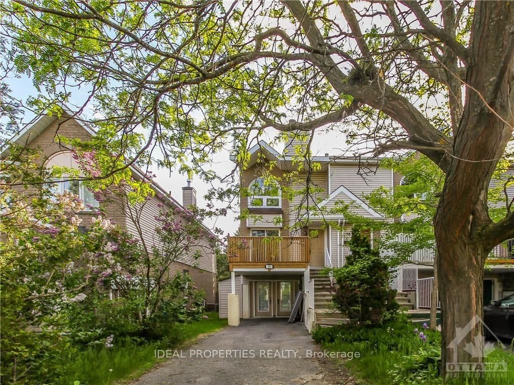 54 THORNBURY Crescent, South of Baseline to Knoxdale, ON K2G 6C4