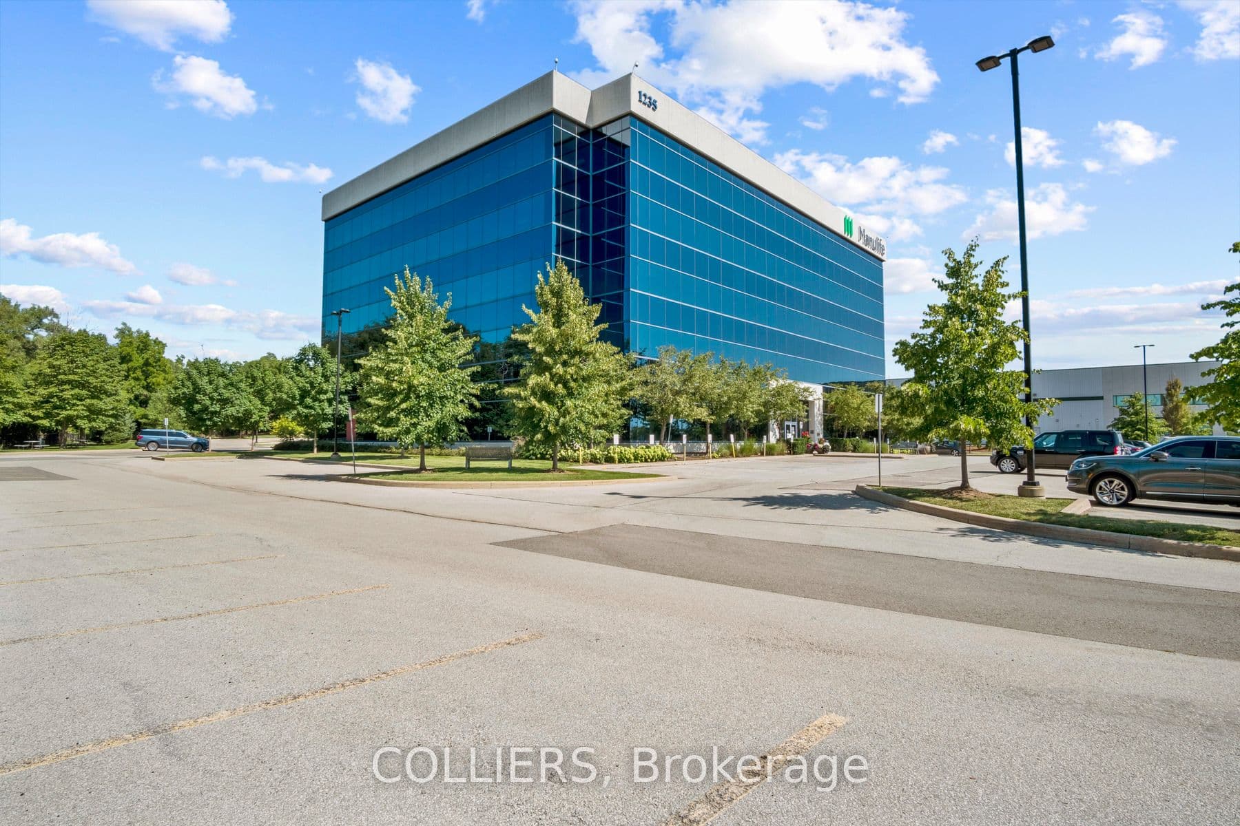 1235 North Service Road W 300-400, Oakville, ON L6M 2W2