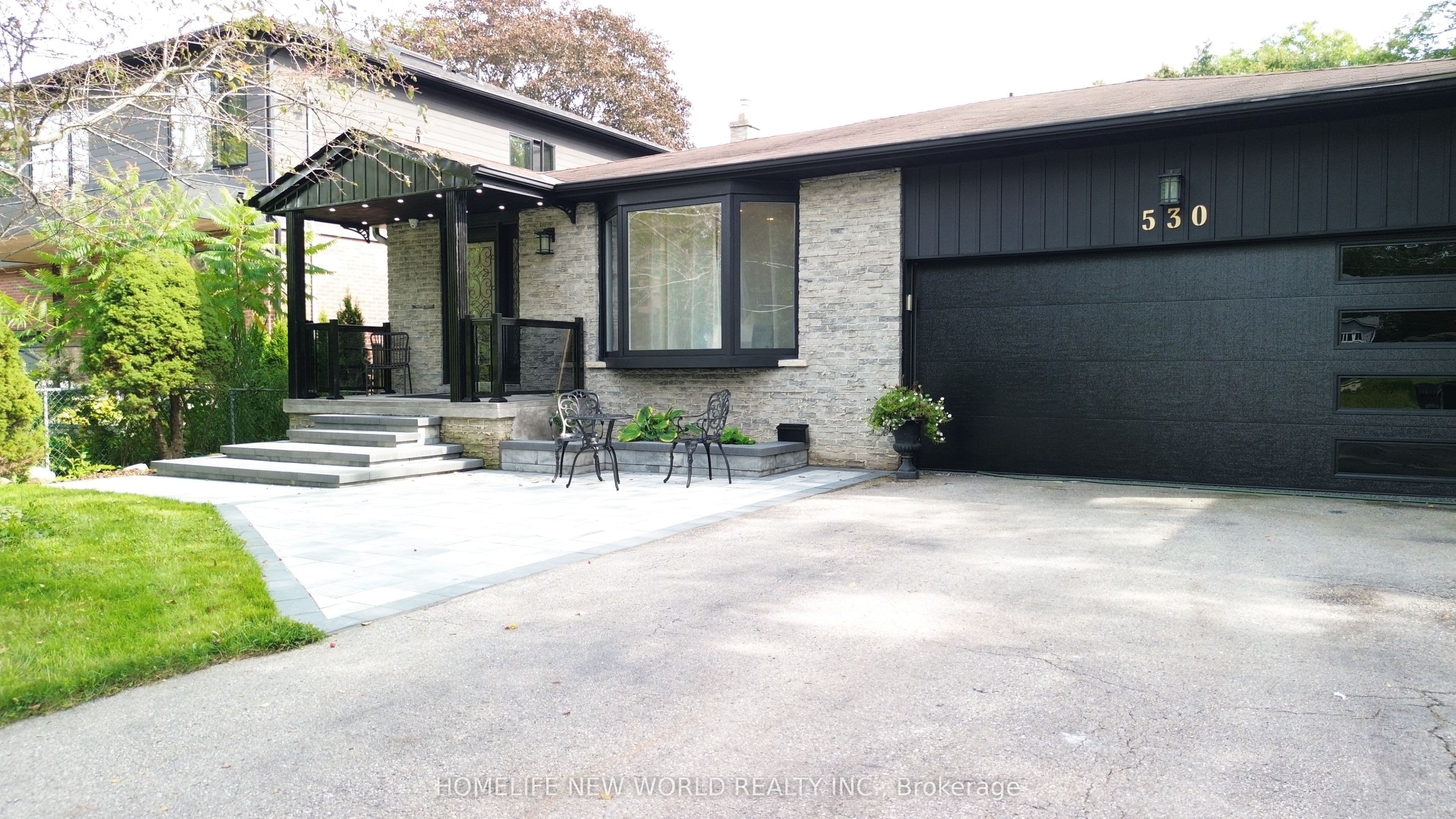 530 Rouge Hills Drive, Toronto, ON M1C 2Z8