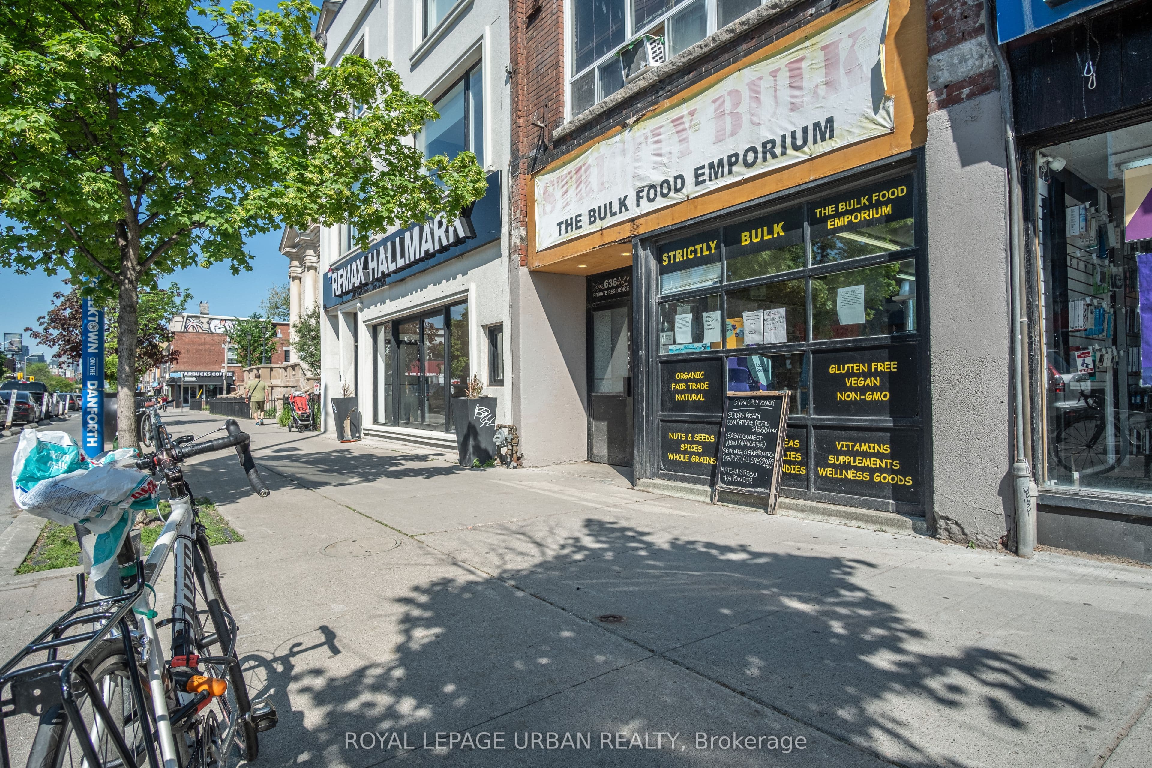 638 Danforth Avenue, Toronto, ON M4K 1R3