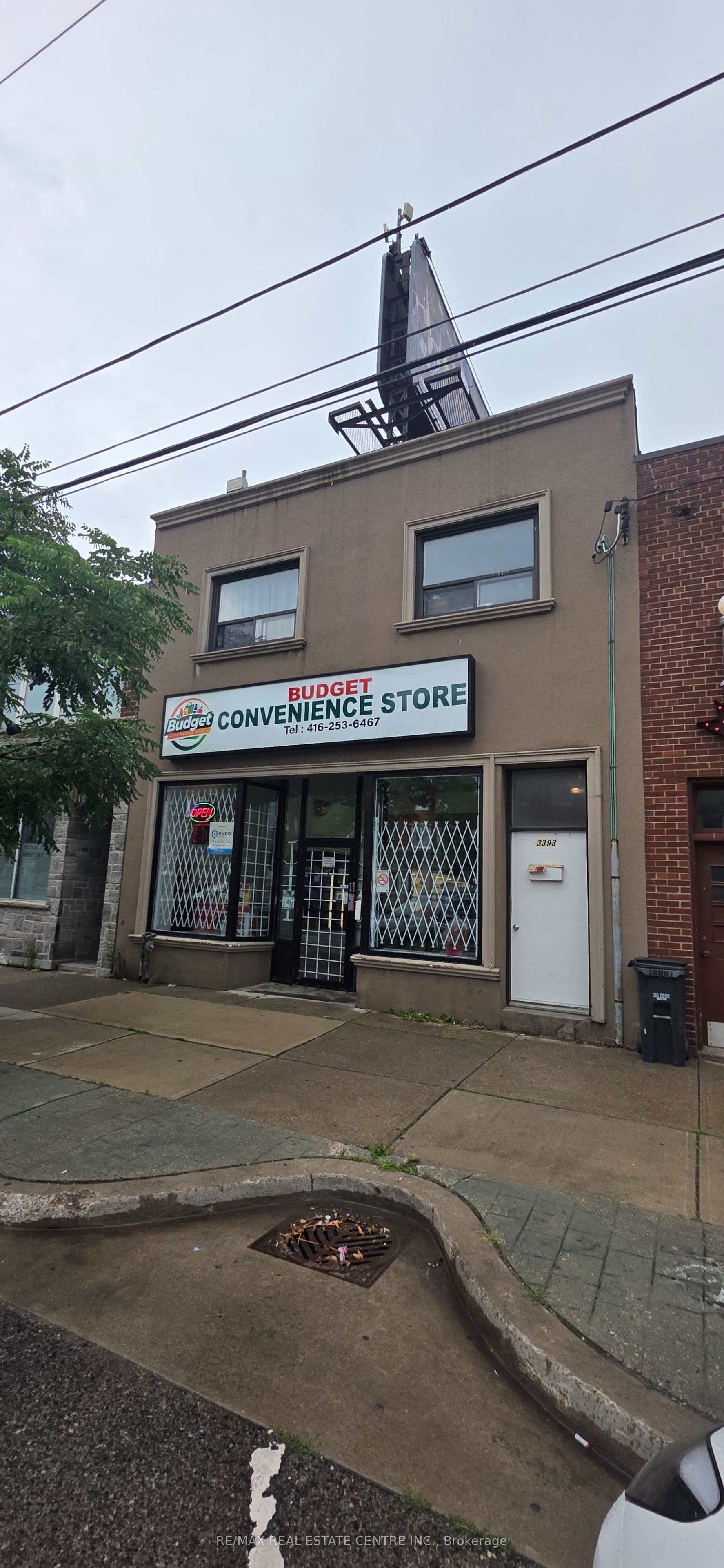 3391 Lake Shore Boulevard W, Toronto, ON M8W 1N2