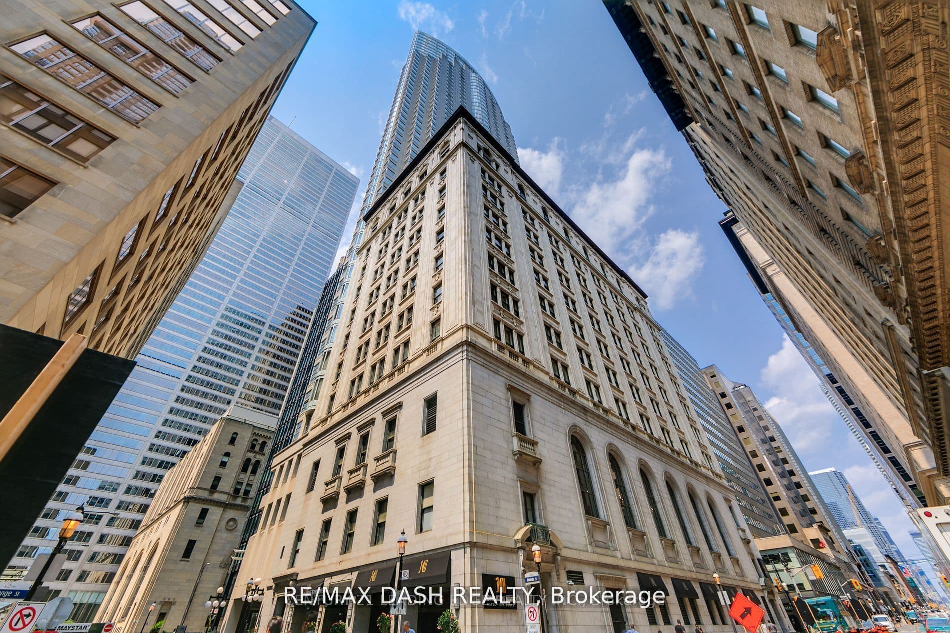 1 King Street W 2411, Toronto, ON M5H 1A1