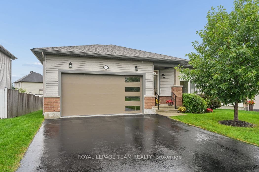 253 Edey Street, Arnprior, ON K7S 0G3