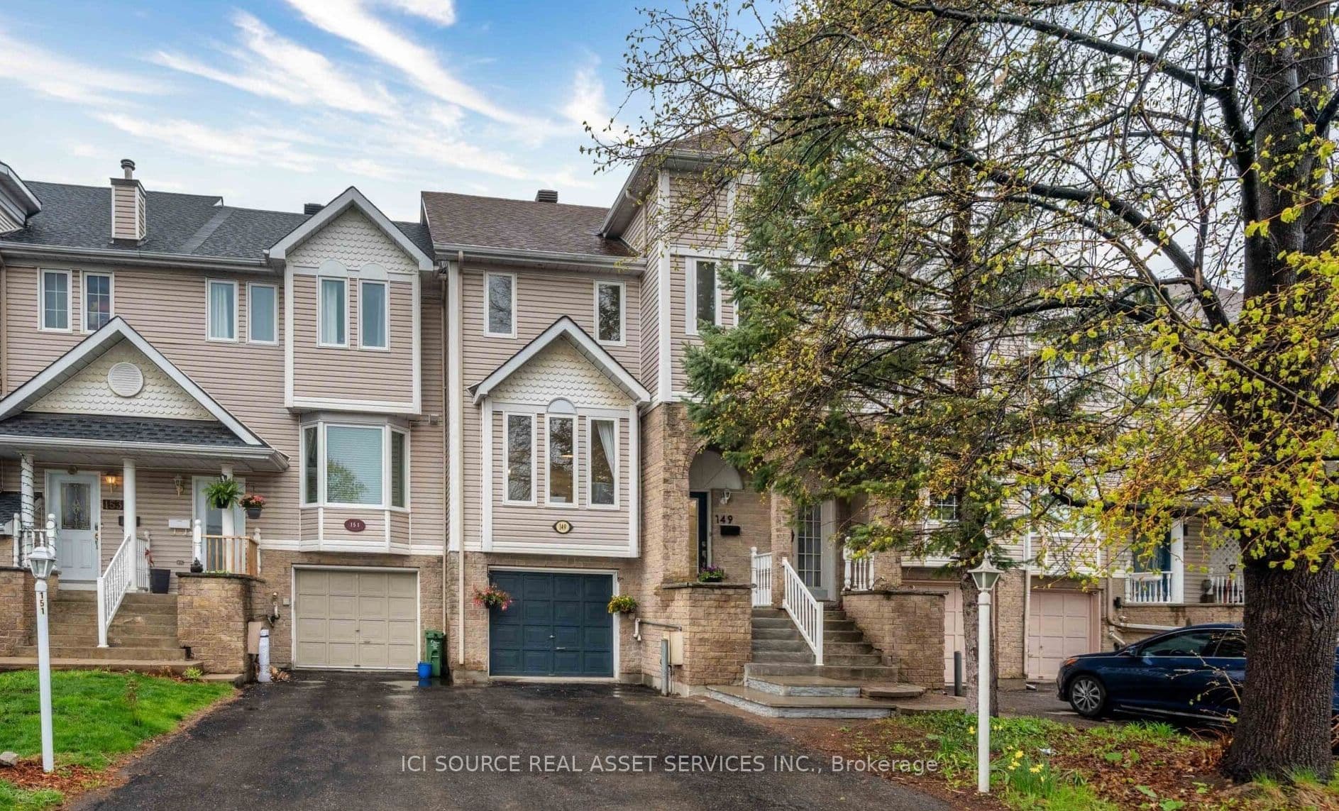 149 Woodgate Way, Barrhaven, ON K2J 4E5