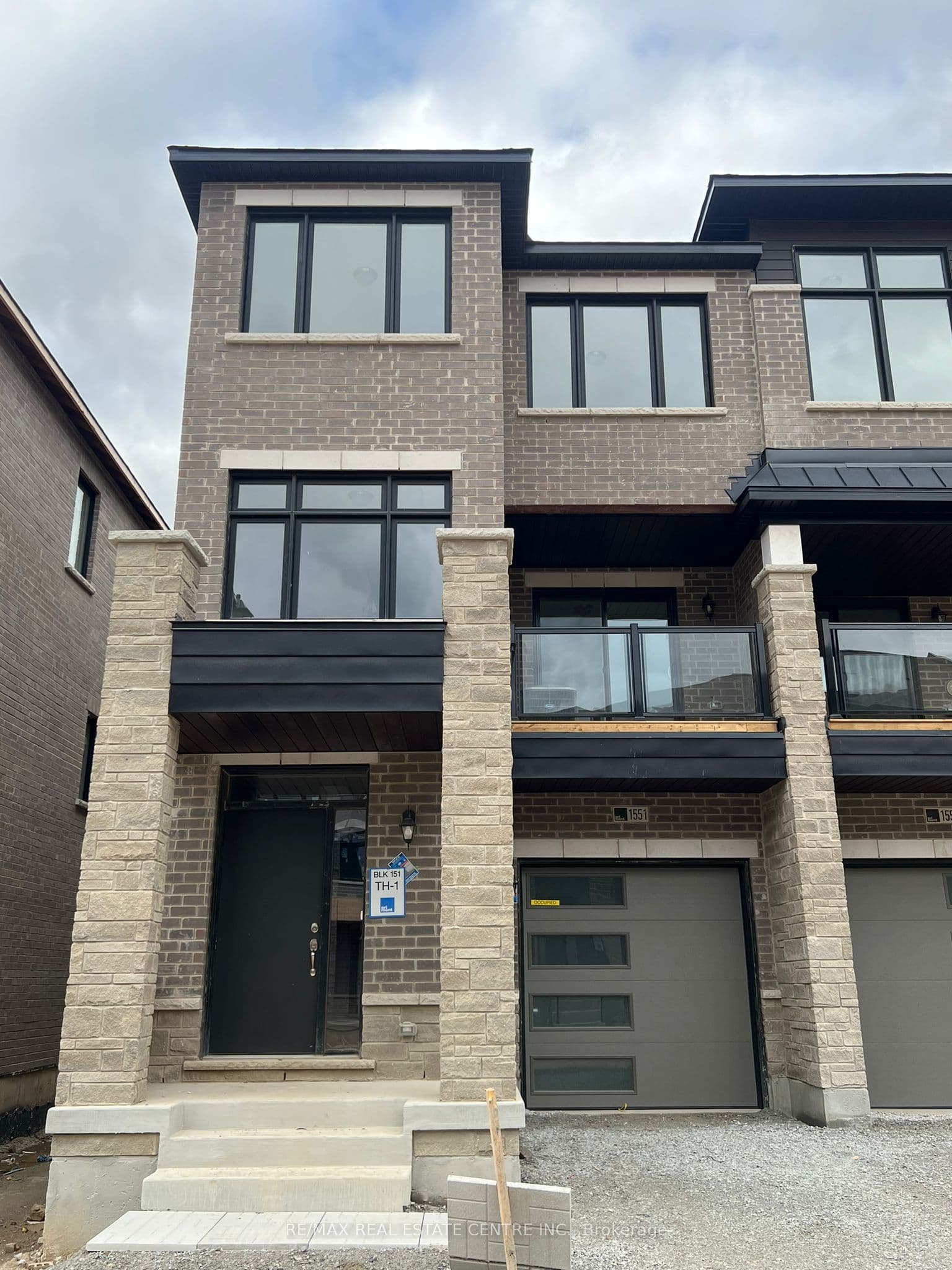 1551 Hilson Heights, Milton, ON L9E 1V5