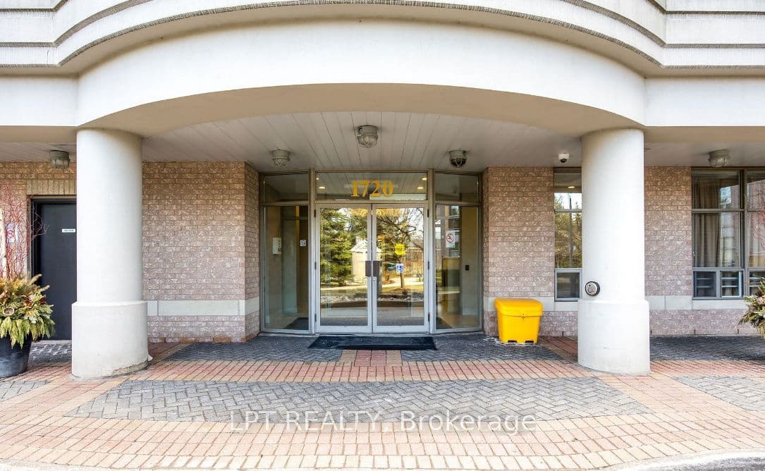 1720 Eglinton Avenue E 101, Toronto, ON M4A 1J7