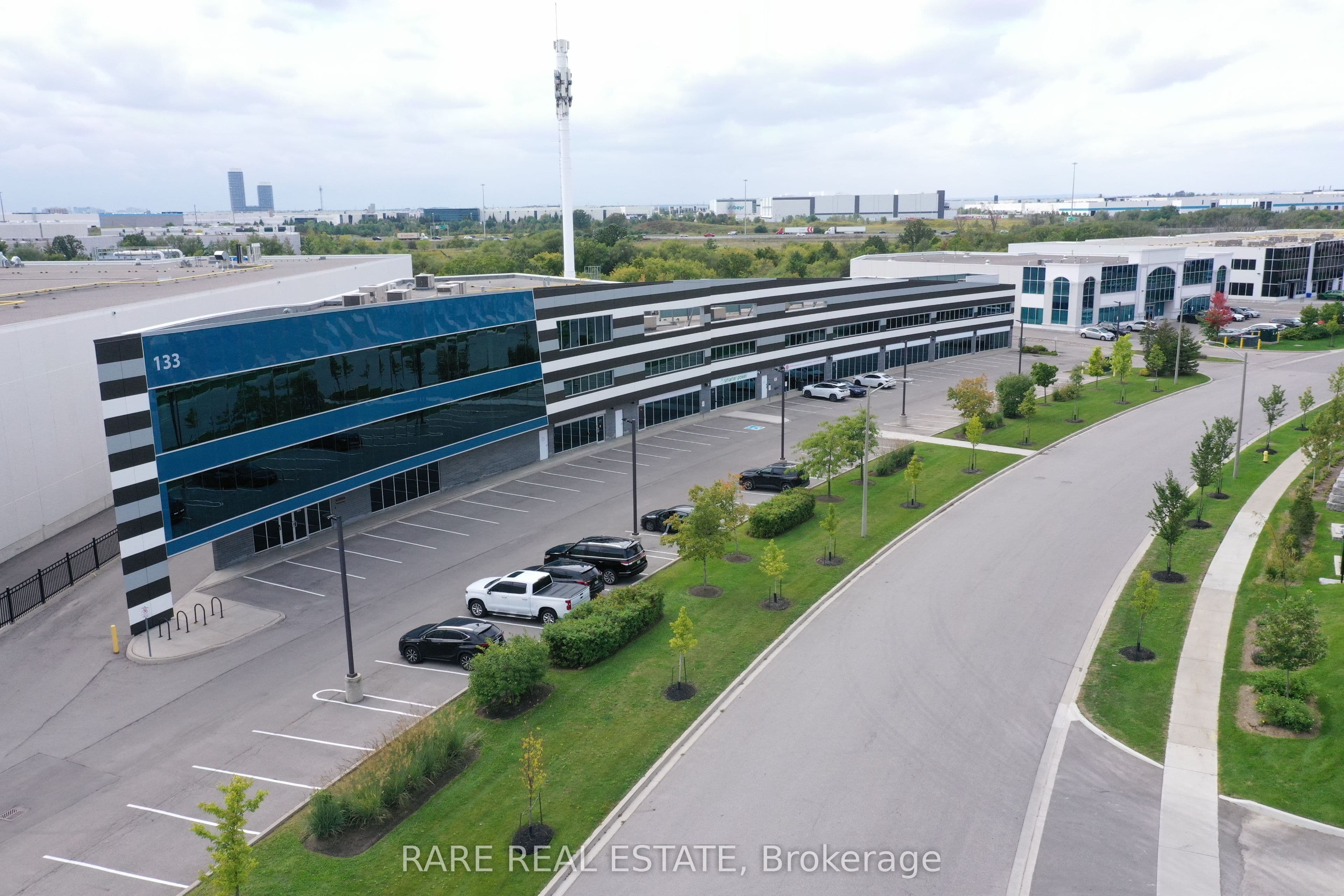 133 Milani Boulevard 101B Upper, Vaughan, ON L4H 3B5