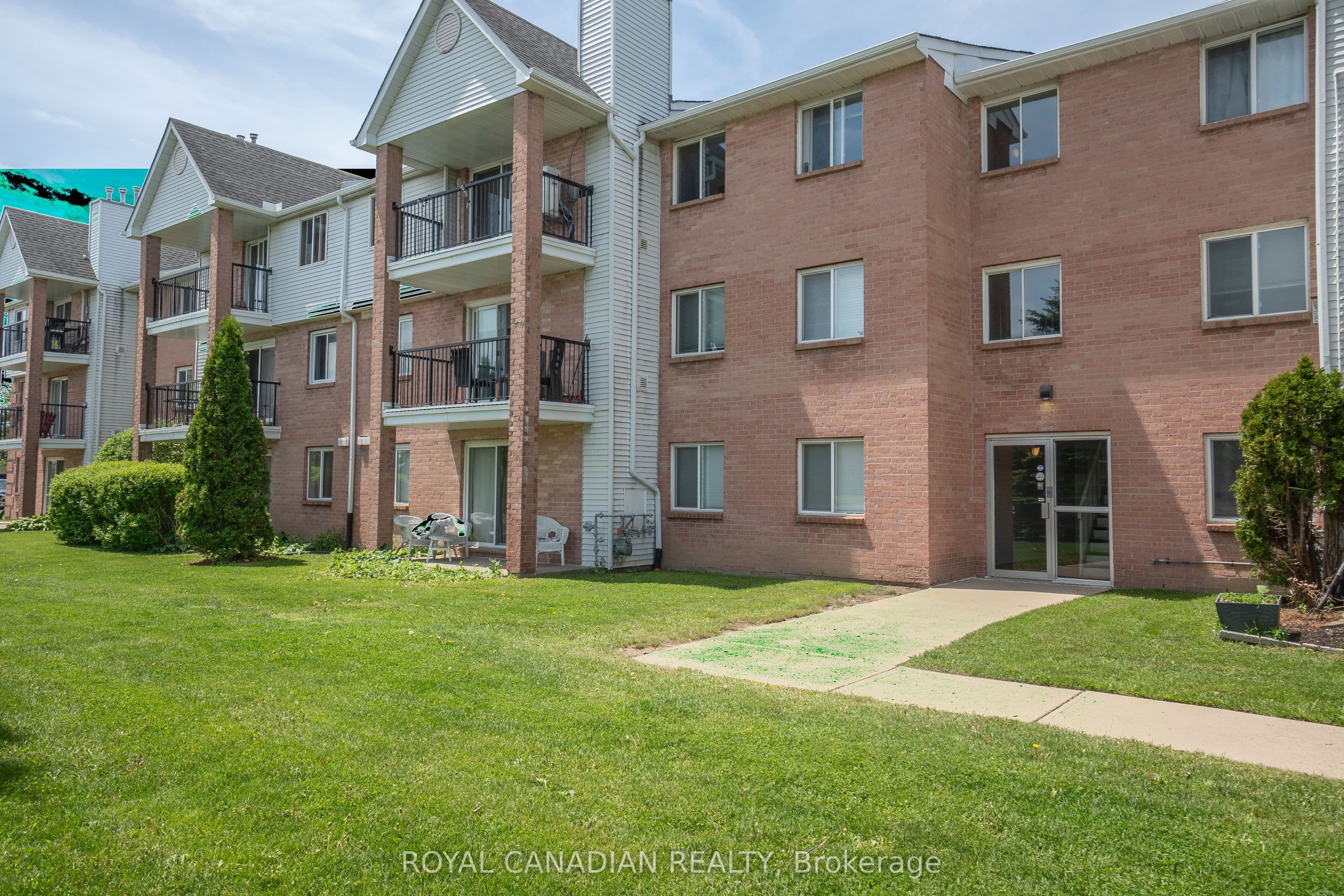 1096 Jalna Boulevard 87, London South, ON N6E 3B8