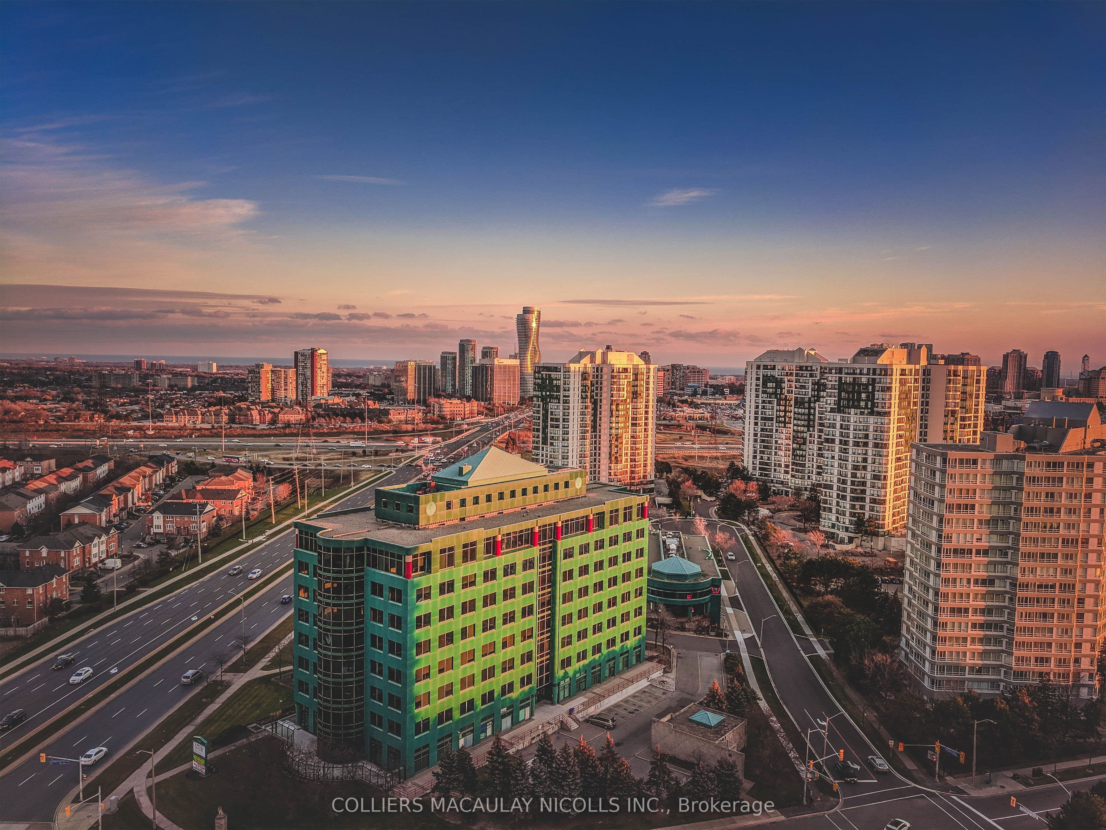 10 Kingsbridge Garden Circle 703, Mississauga, ON L5R 3K7