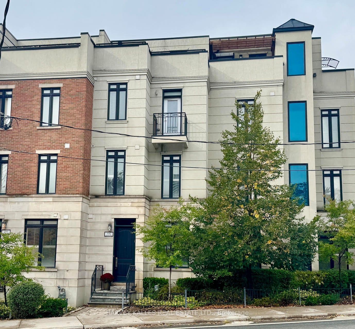 1042 Avenue Road, Toronto, ON M5N 2C4