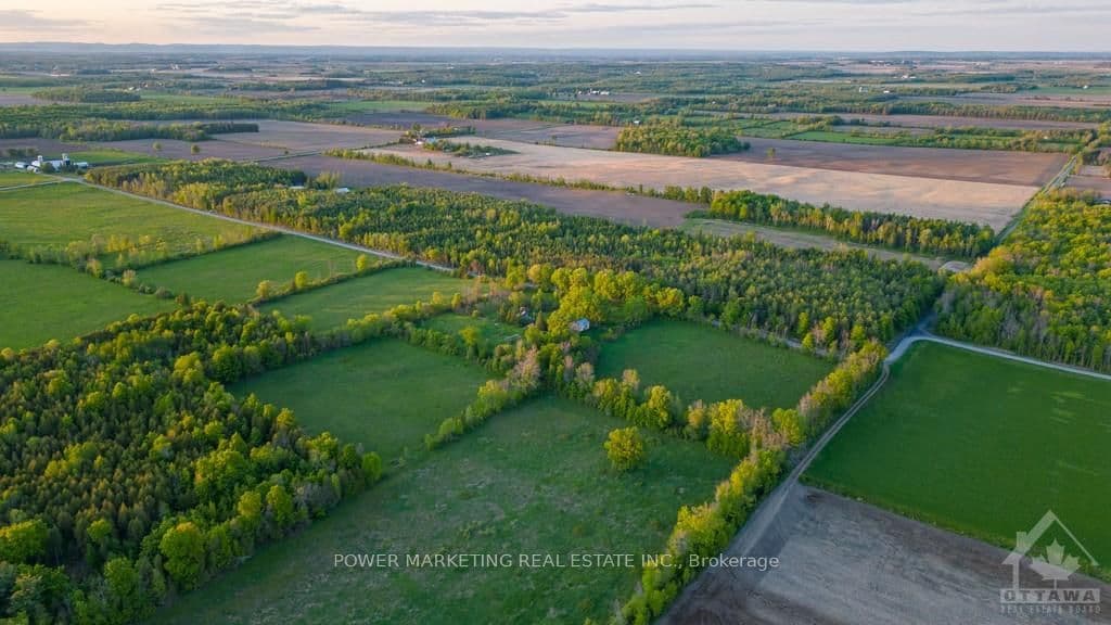 2720 WYLIE Road, North Glengarry, ON K0B 1H0