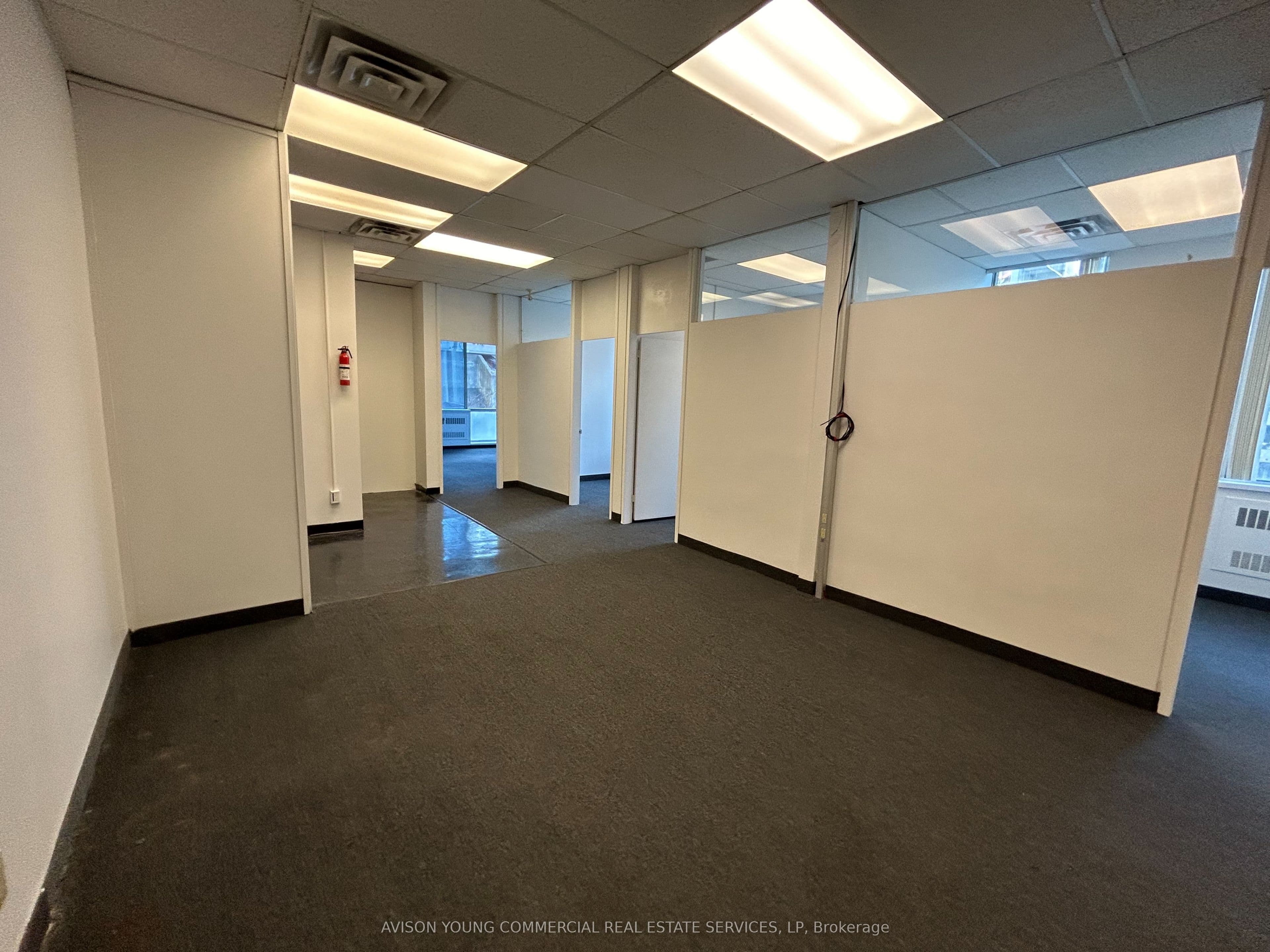 55 Eglinton Avenue E 407, Toronto, ON M4P 1G8
