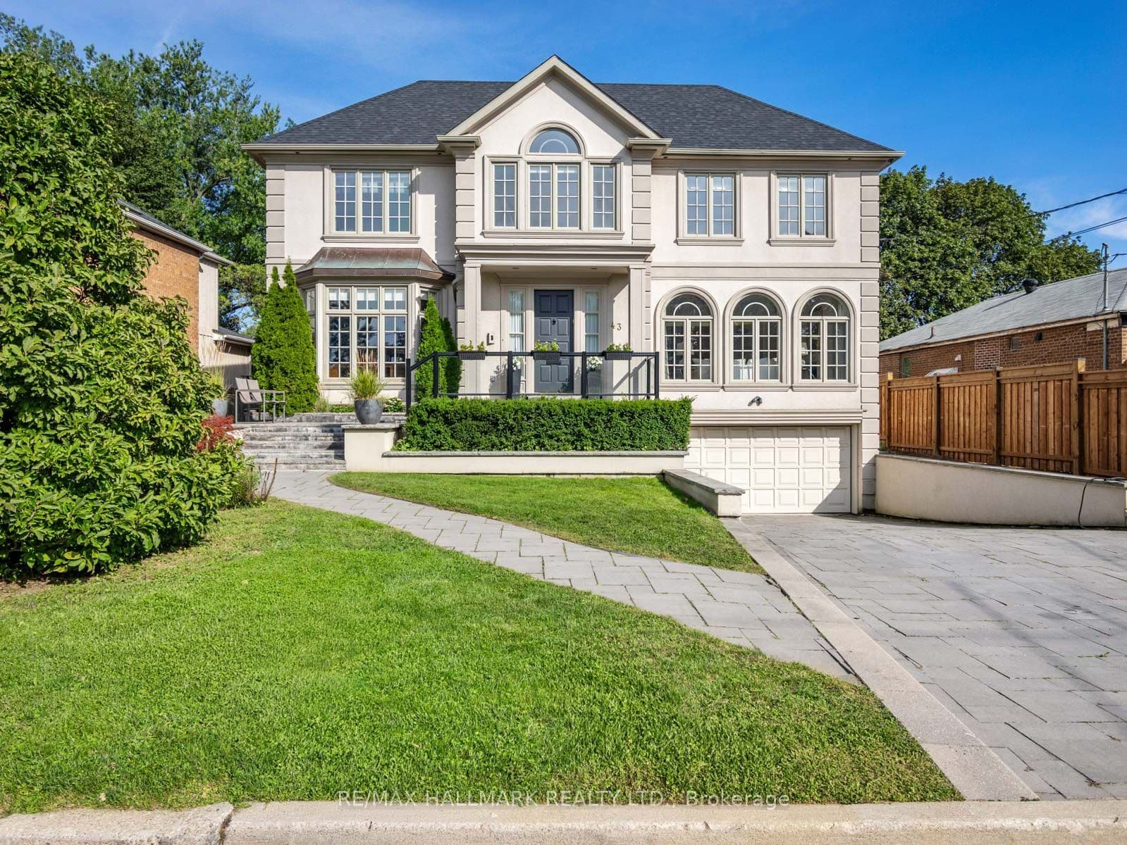 43 Prince Charles Drive, Toronto, ON M6A 2H4
