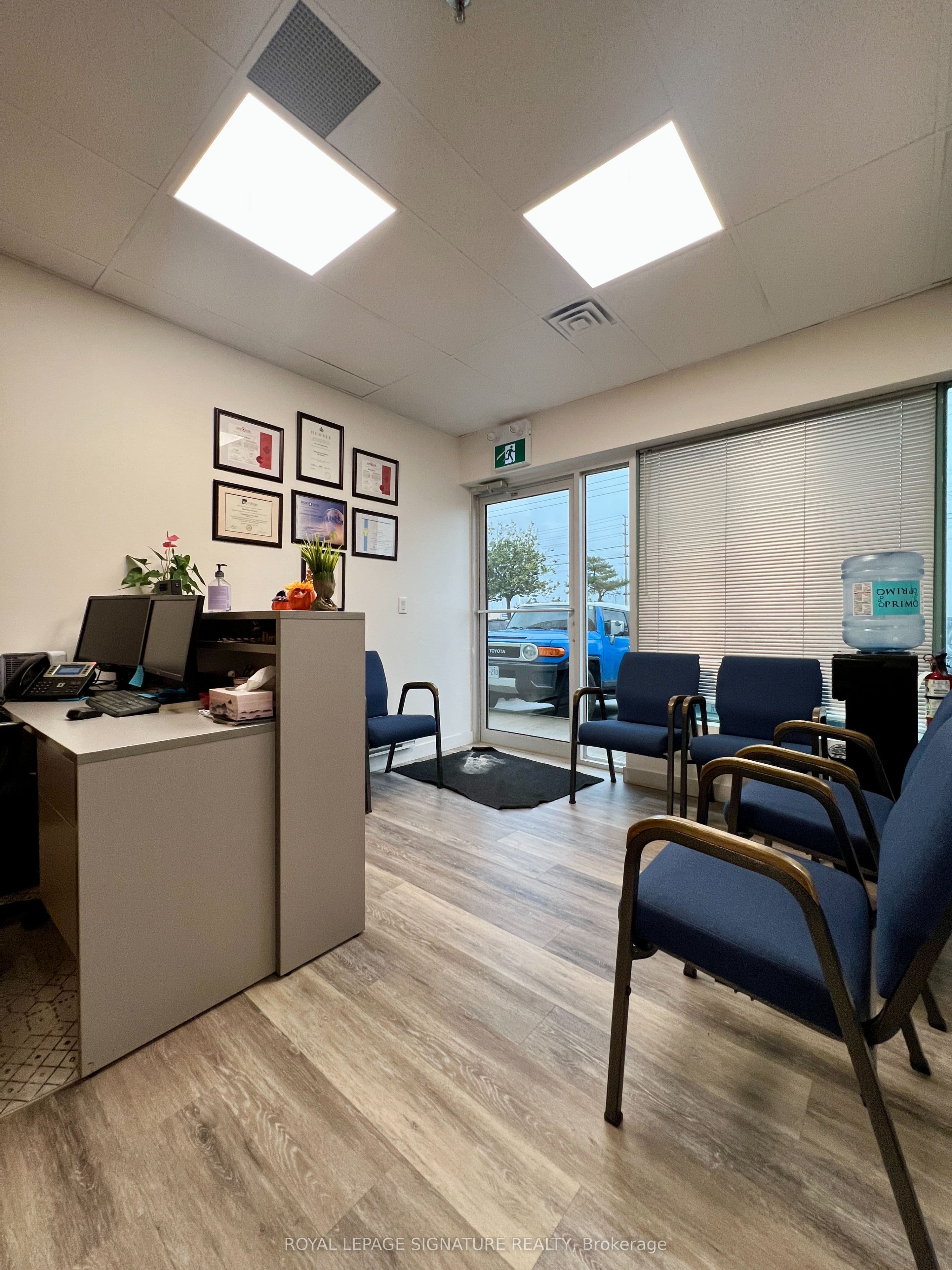 7895 Tranmere Drive 19, Mississauga, ON L5S 1V9
