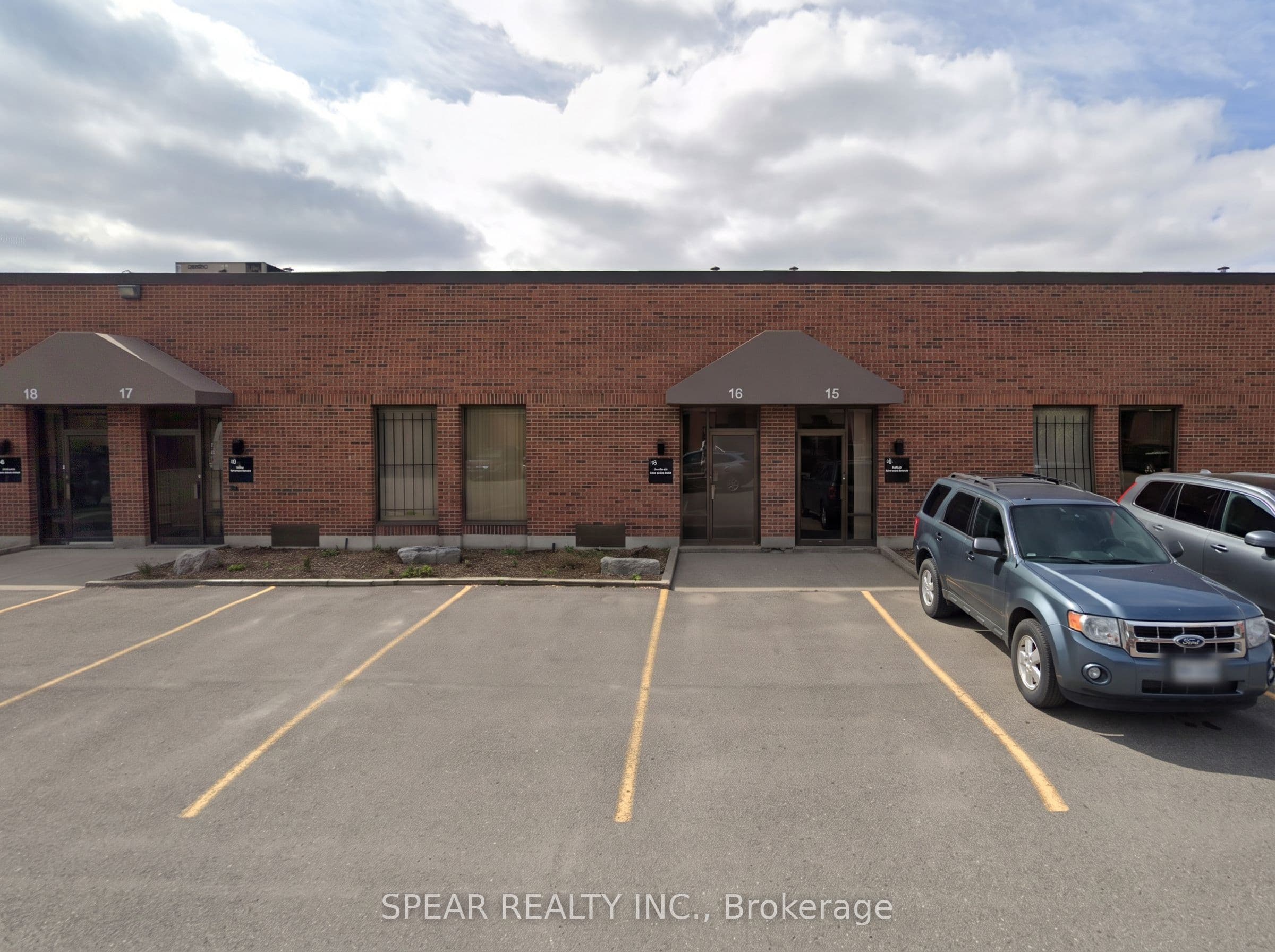 83 Galaxy Boulevard 16, Toronto, ON M9W 5X6