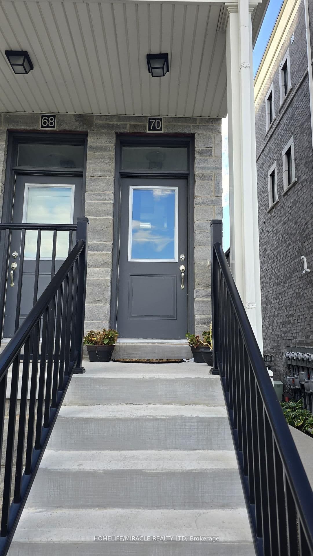 383 Dundas Street E 70, Hamilton, ON L0R 2H3