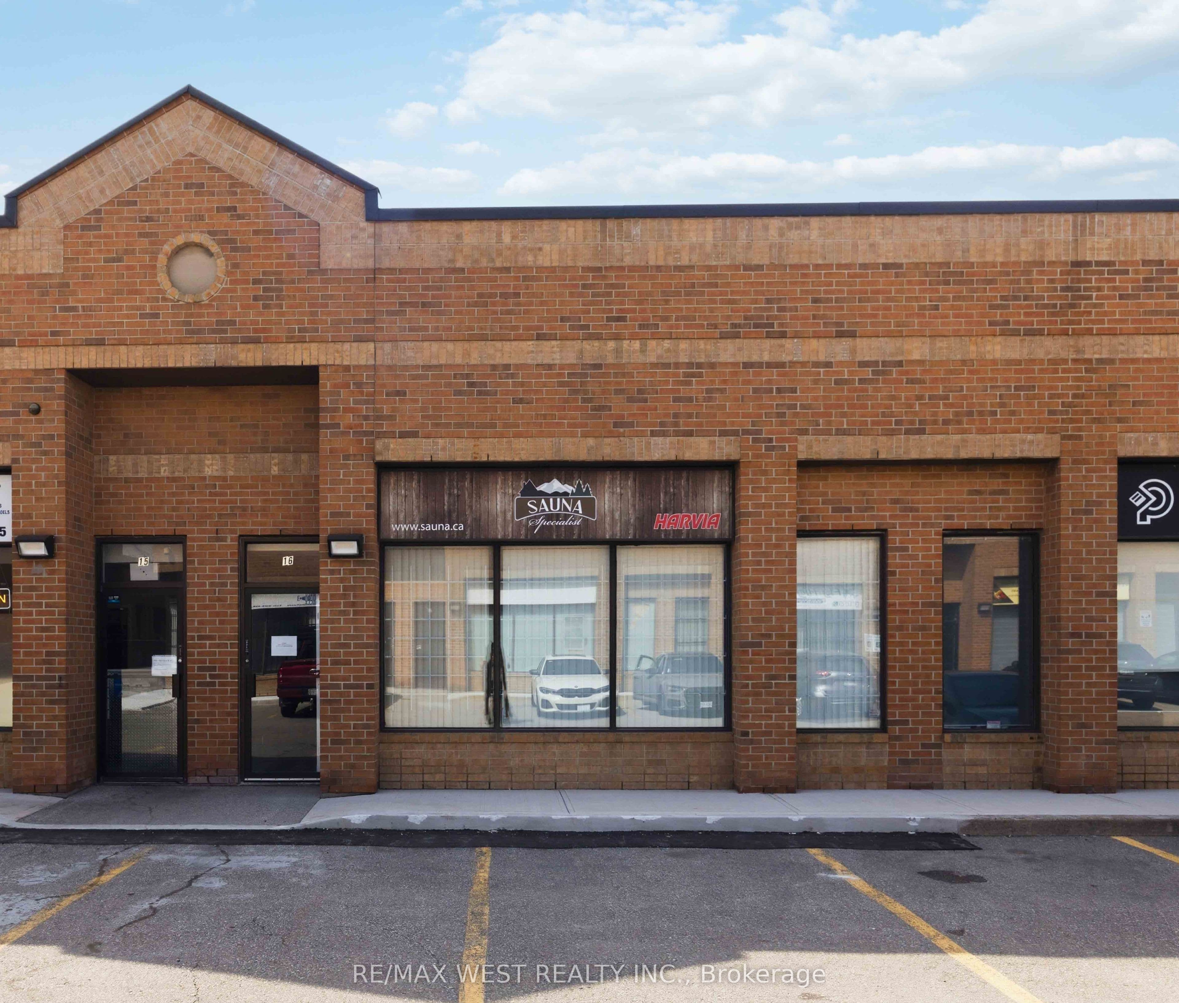 1320 Mid-Way Boulevard 16, Mississauga, ON L5T 2K4
