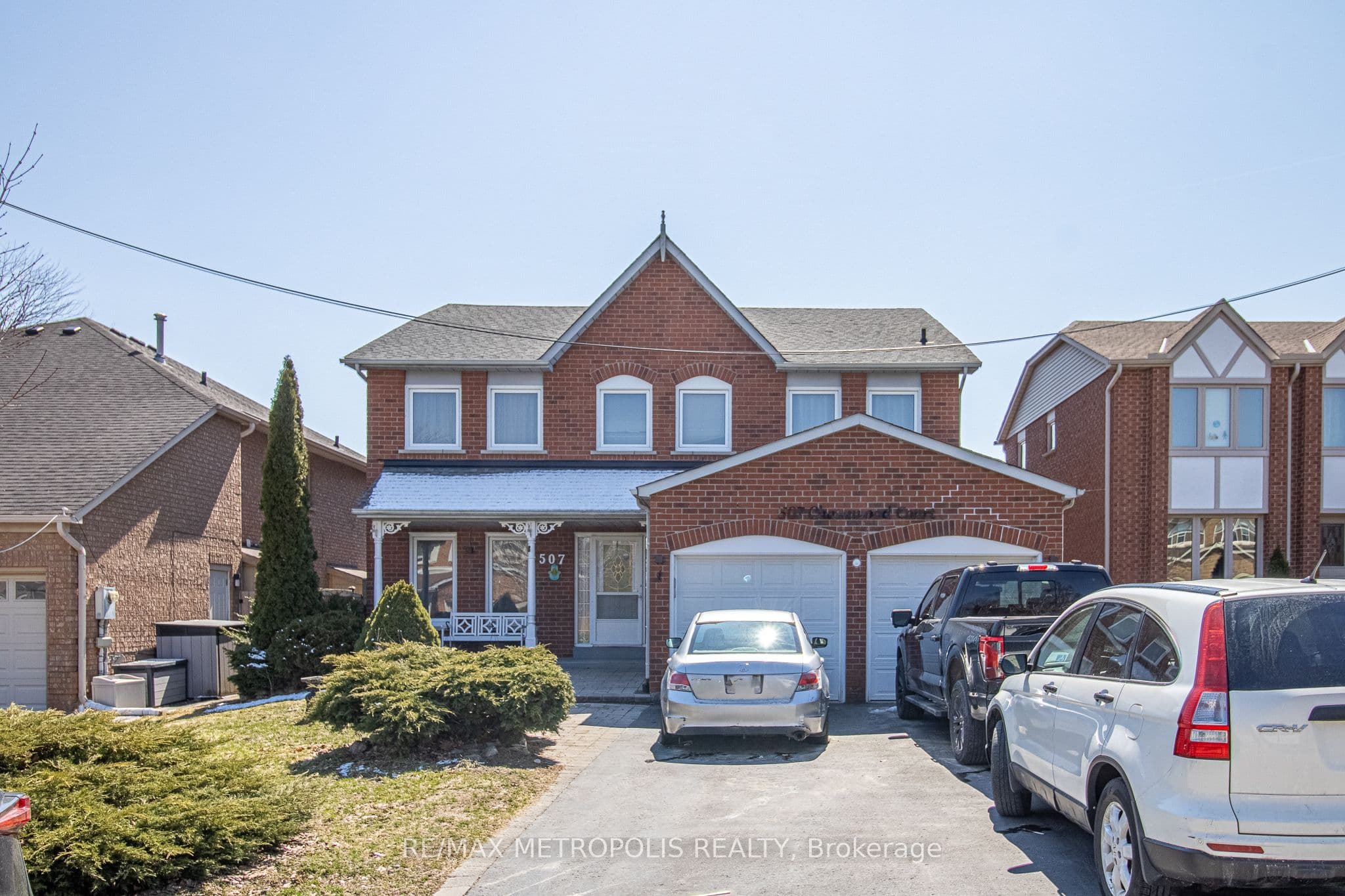507 Charnwood Court Basement, Pickering, ON L1V 4Y1