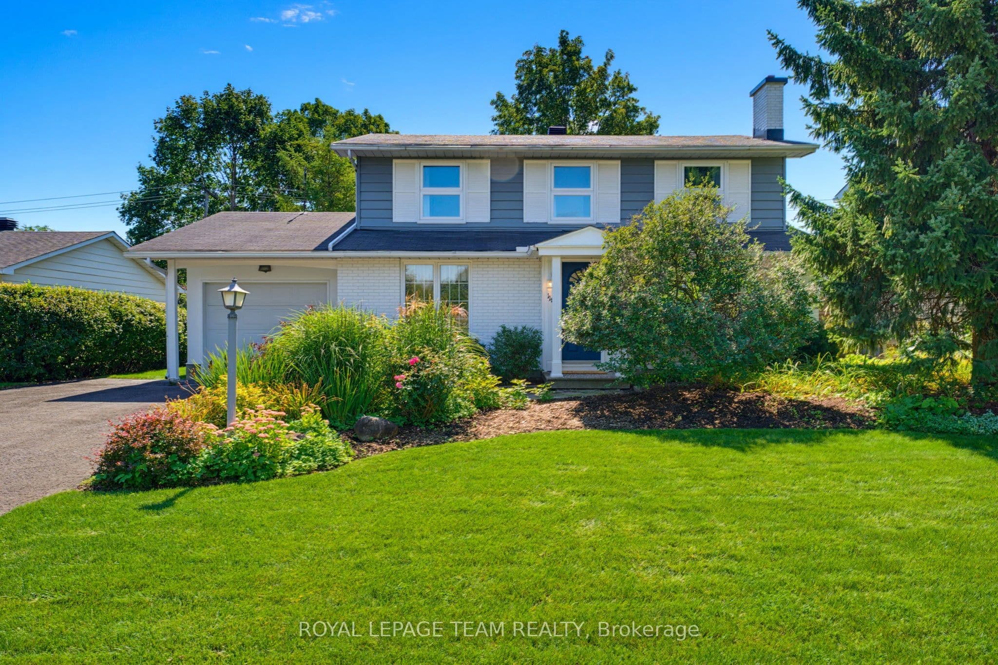 115 Beaver Ridge, Cityview - Parkwoods Hills - Rideau Shore, ON K2E 6E5