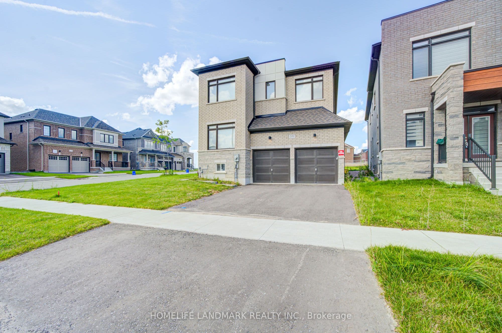 2151 Binbrook Drive, Oshawa, ON L1L 0W6