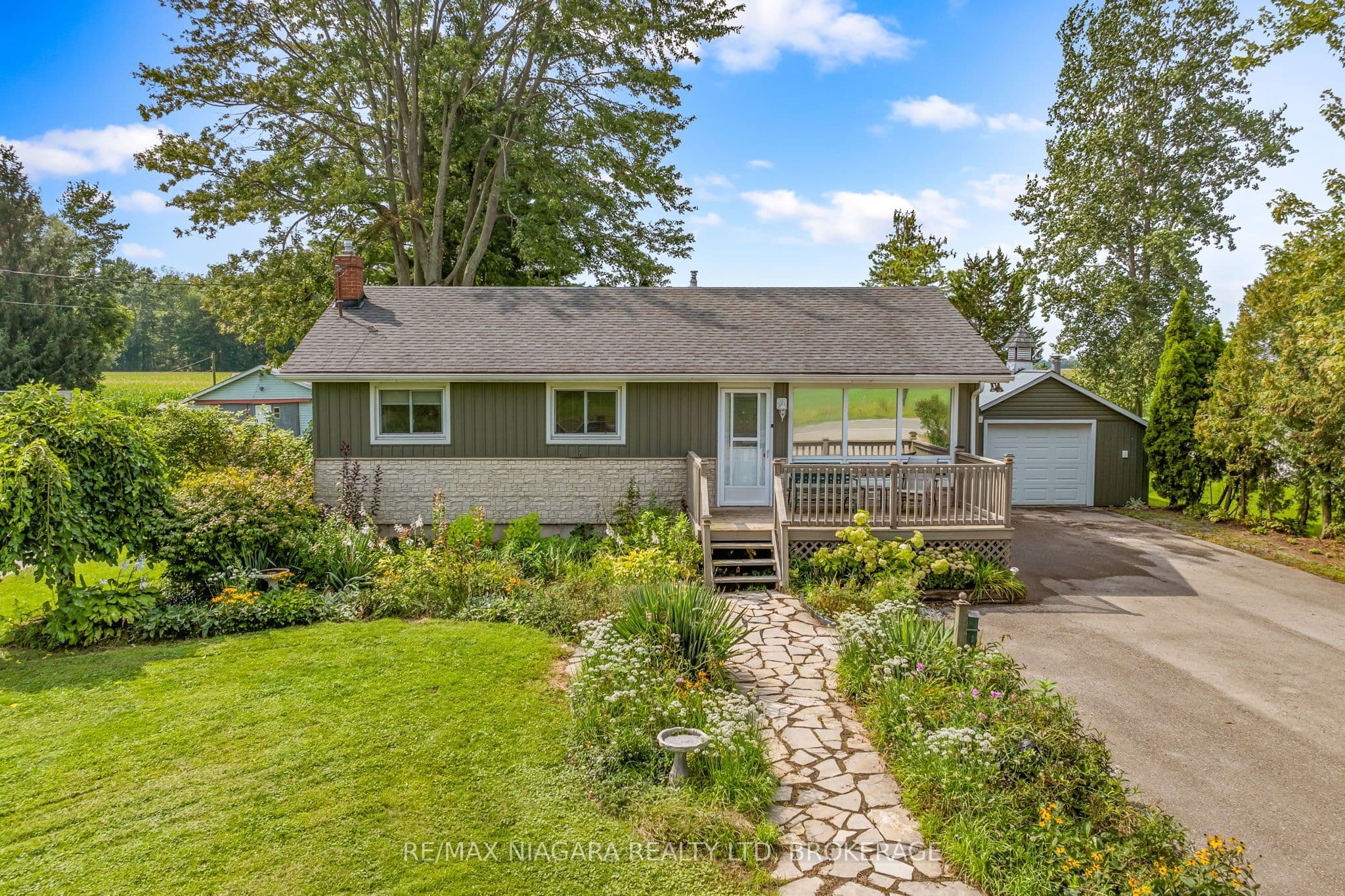 42058 Hwy 3, Wainfleet, ON L0S 1V0