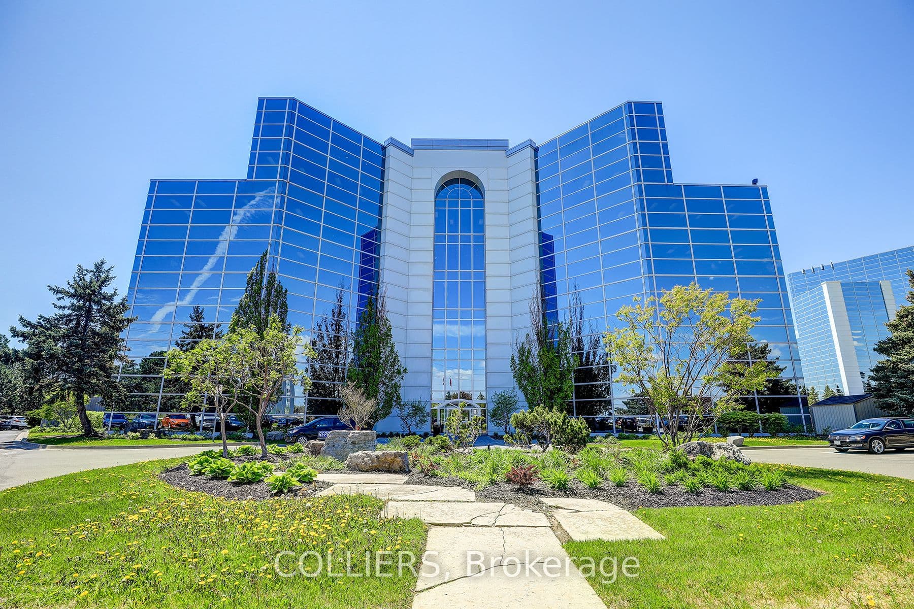 1100 Burloak Drive 504, Burlington, ON L7L 6B2