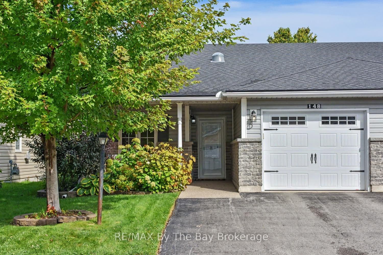 148 New York Avenue, Wasaga Beach, ON L9Z 3A8