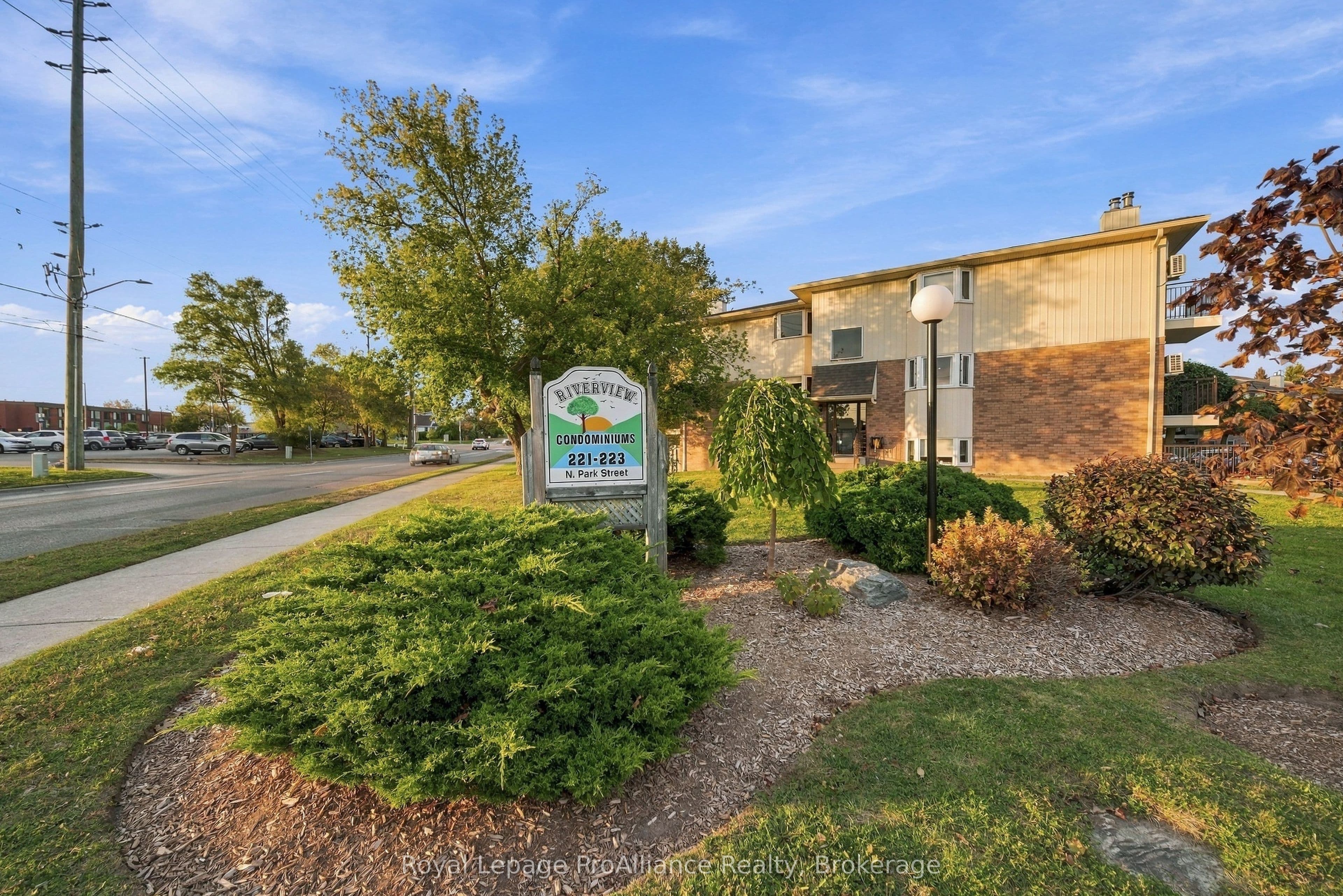 223 North Park Street 311C, Belleville, ON K8P 5A7