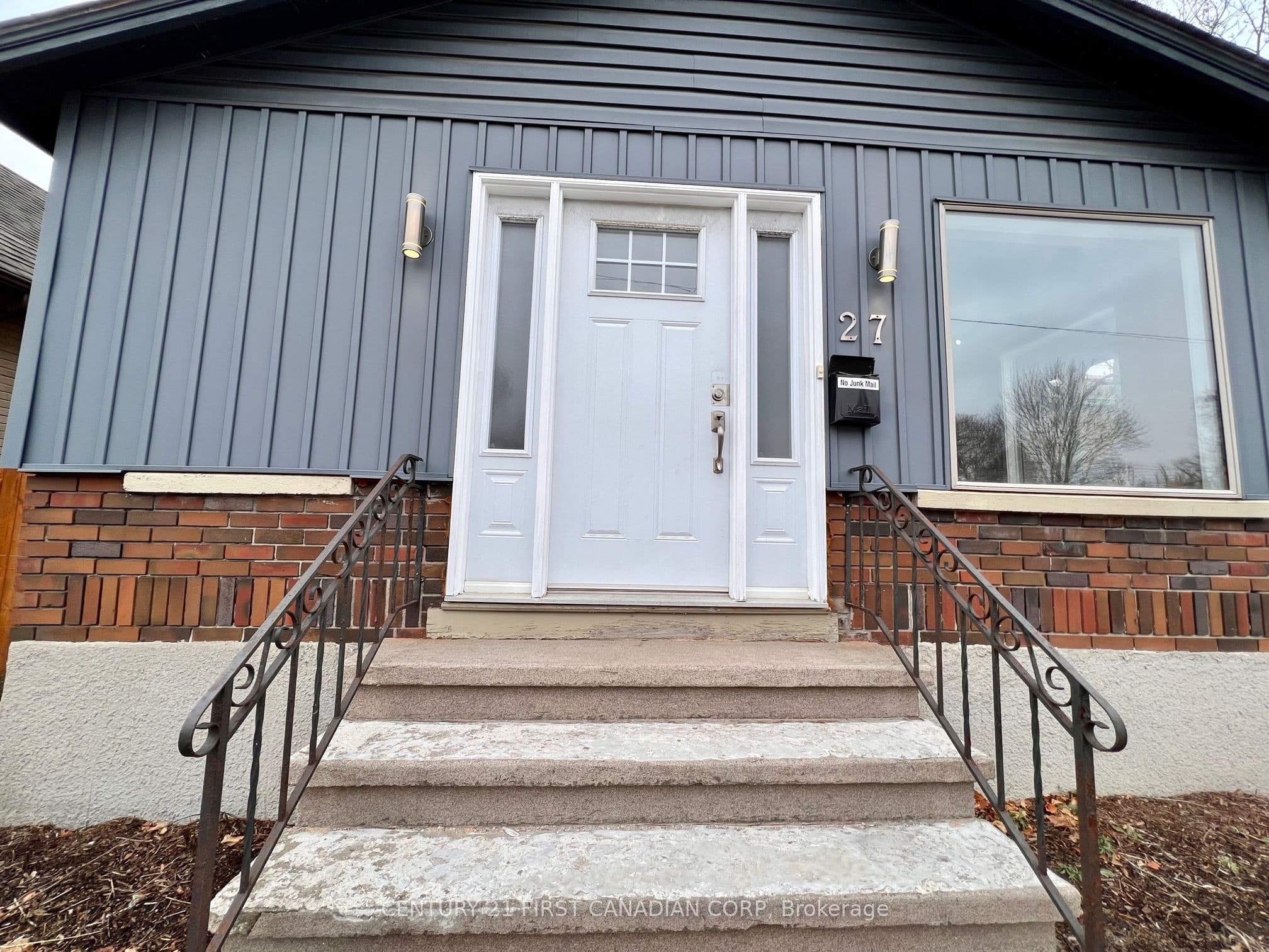 27 Wharncliffe Road S, London South, ON N6J 2J5