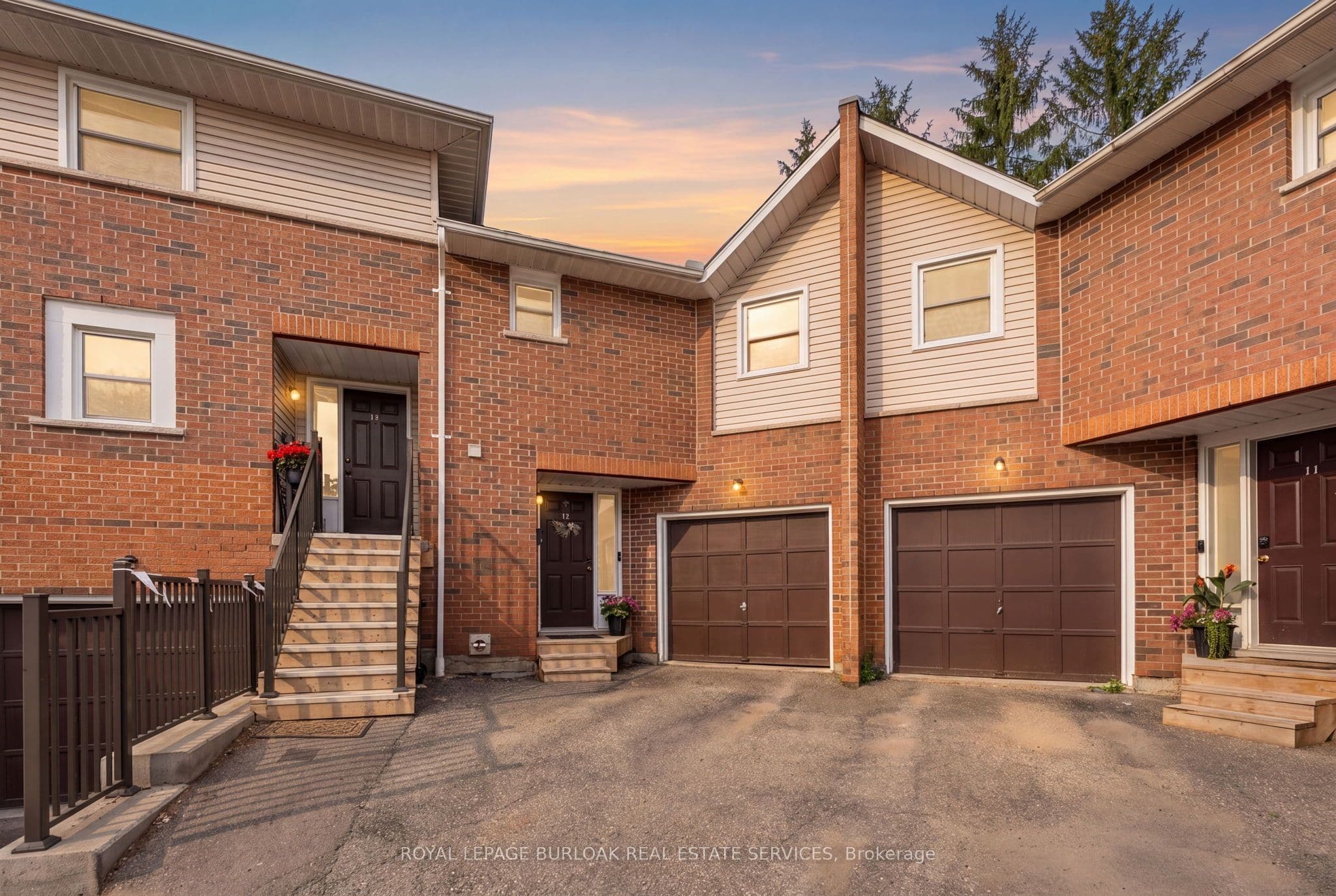 465 Beechwood Place 12, Waterloo, ON N2T 2N8