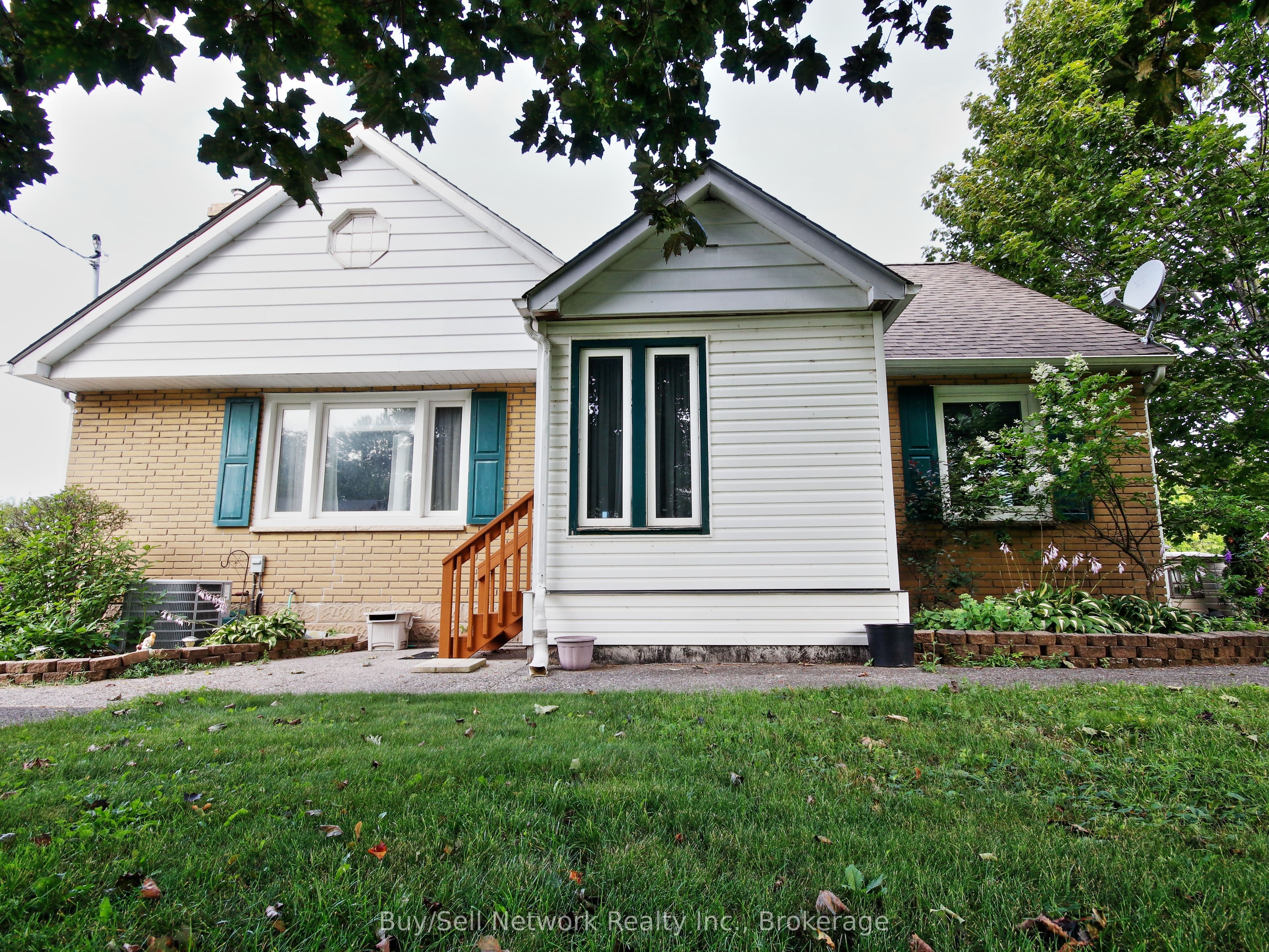 962 Ward Street, Selwyn, ON K0L 1H0