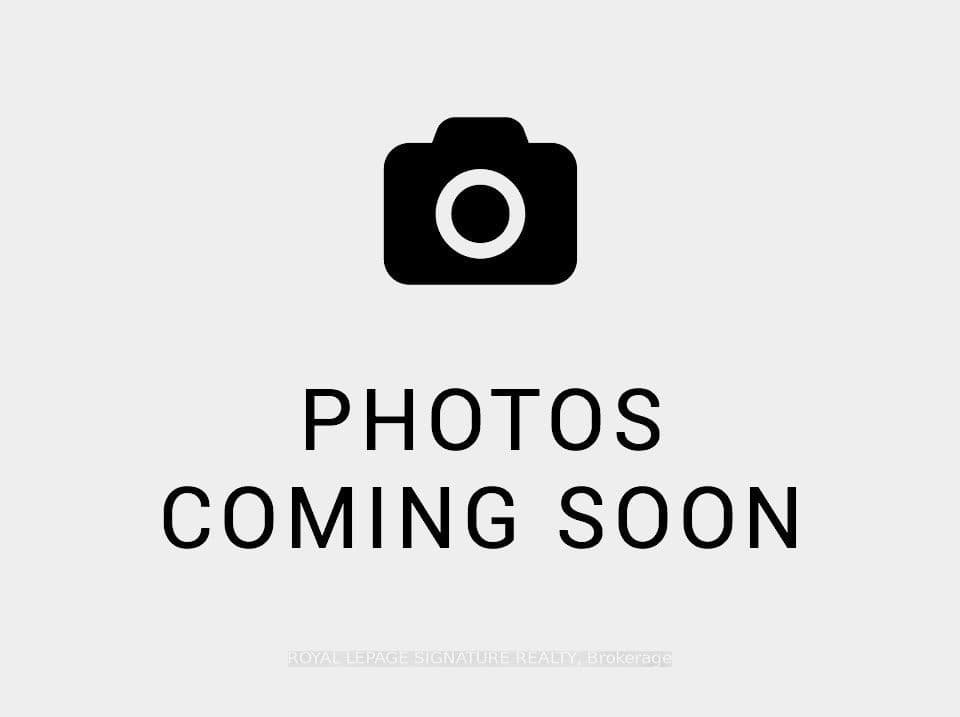 292 Jeff Smith Court, Newmarket, ON L3Y 8C5