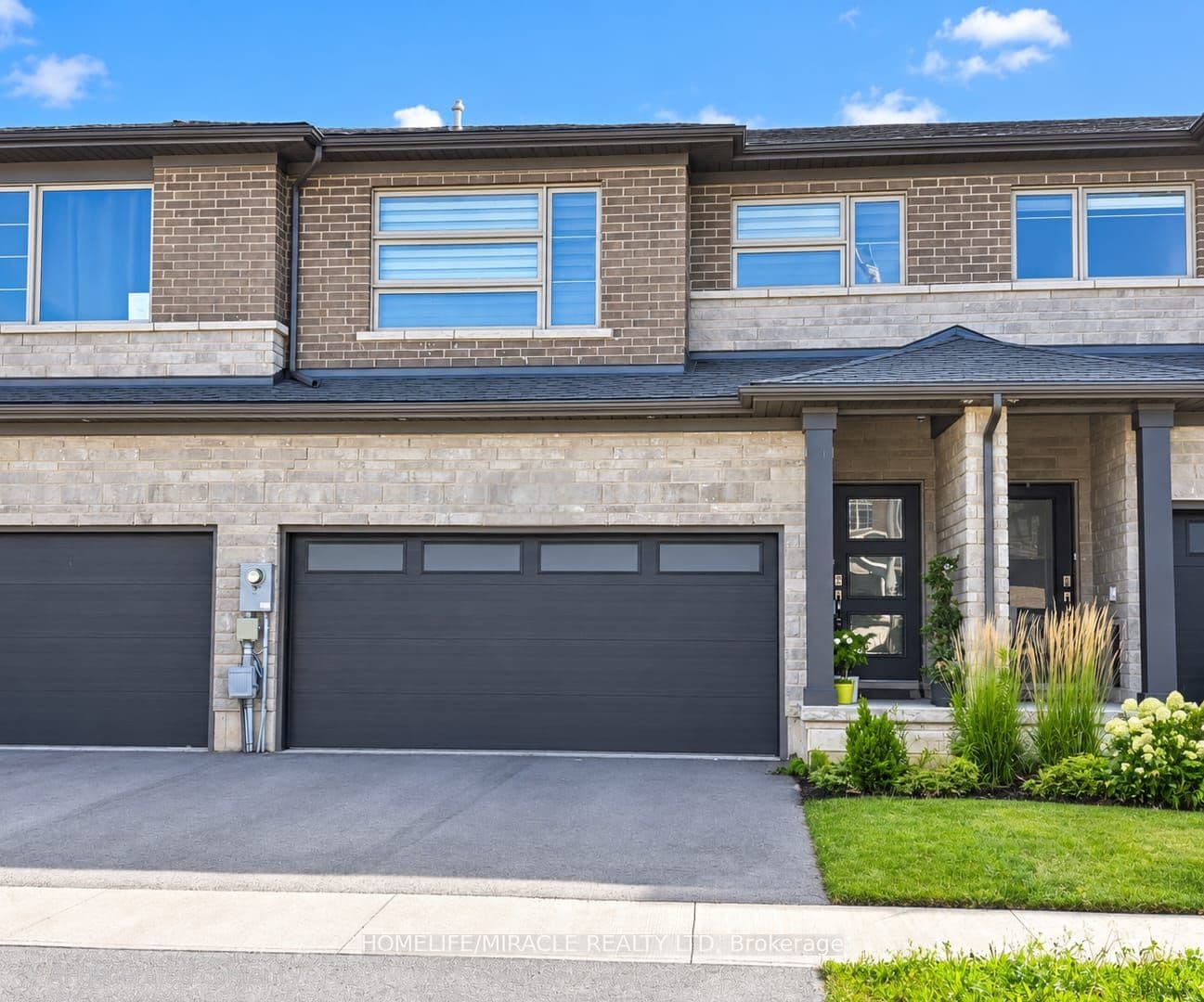 7438 Jonathan Drive, Niagara Falls, ON L2E 6S5
