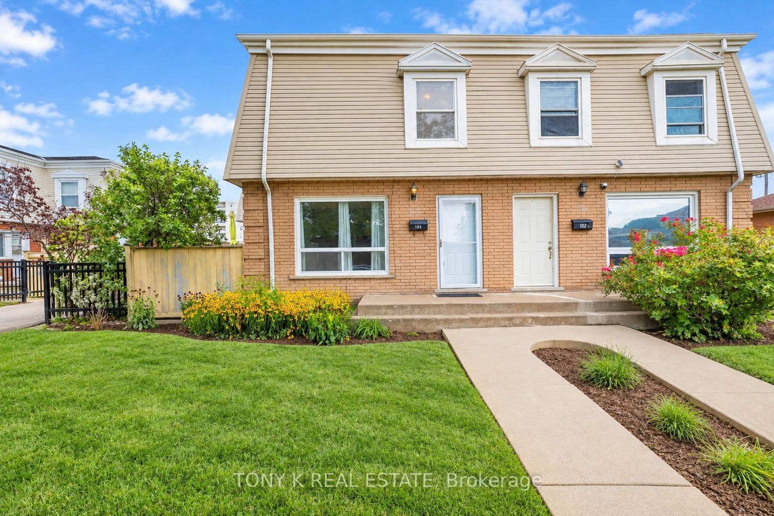 104 Neil Avenue 104, Hamilton, ON L8G 2N6