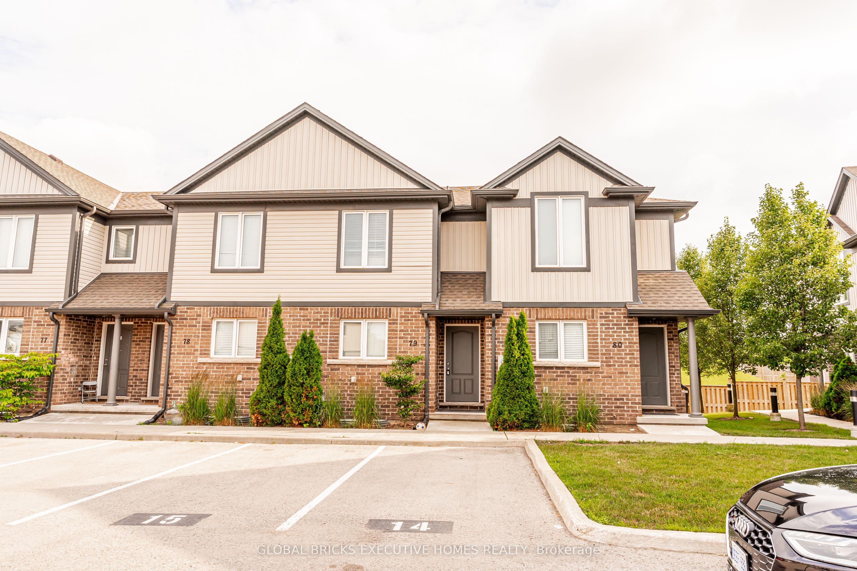 7768 Ascott Circle 79, Niagara Falls, ON L2H 3P9