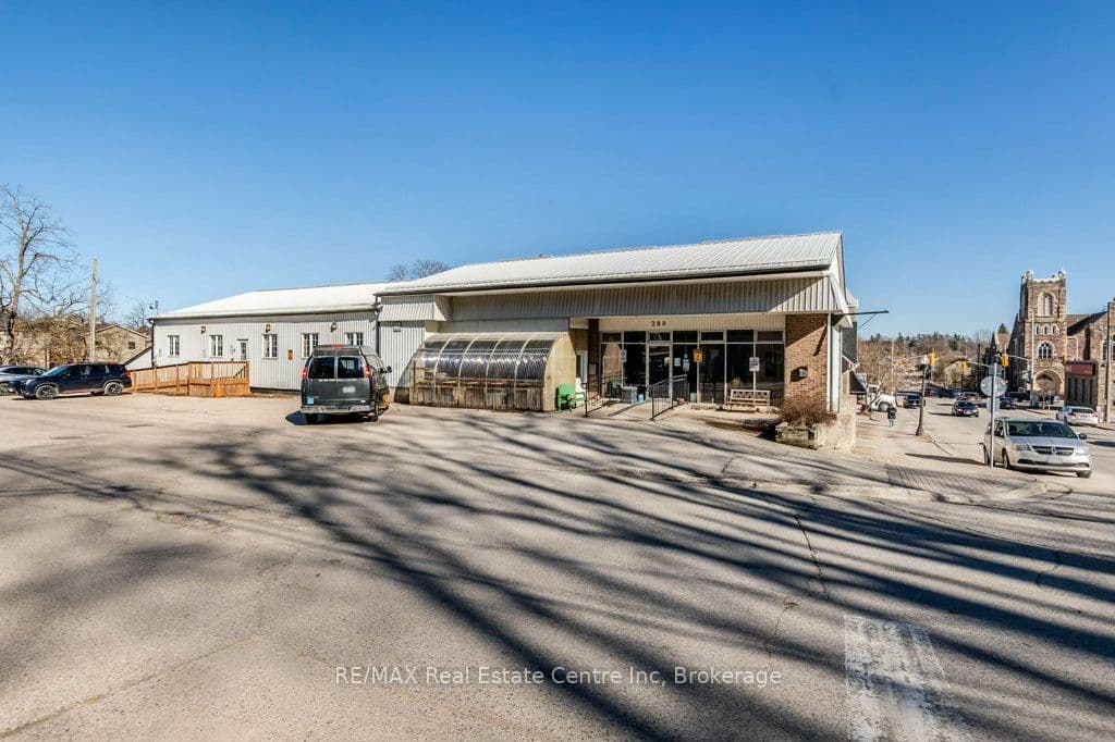 280 St Patrick Street W, Centre Wellington, ON N1M 1L7